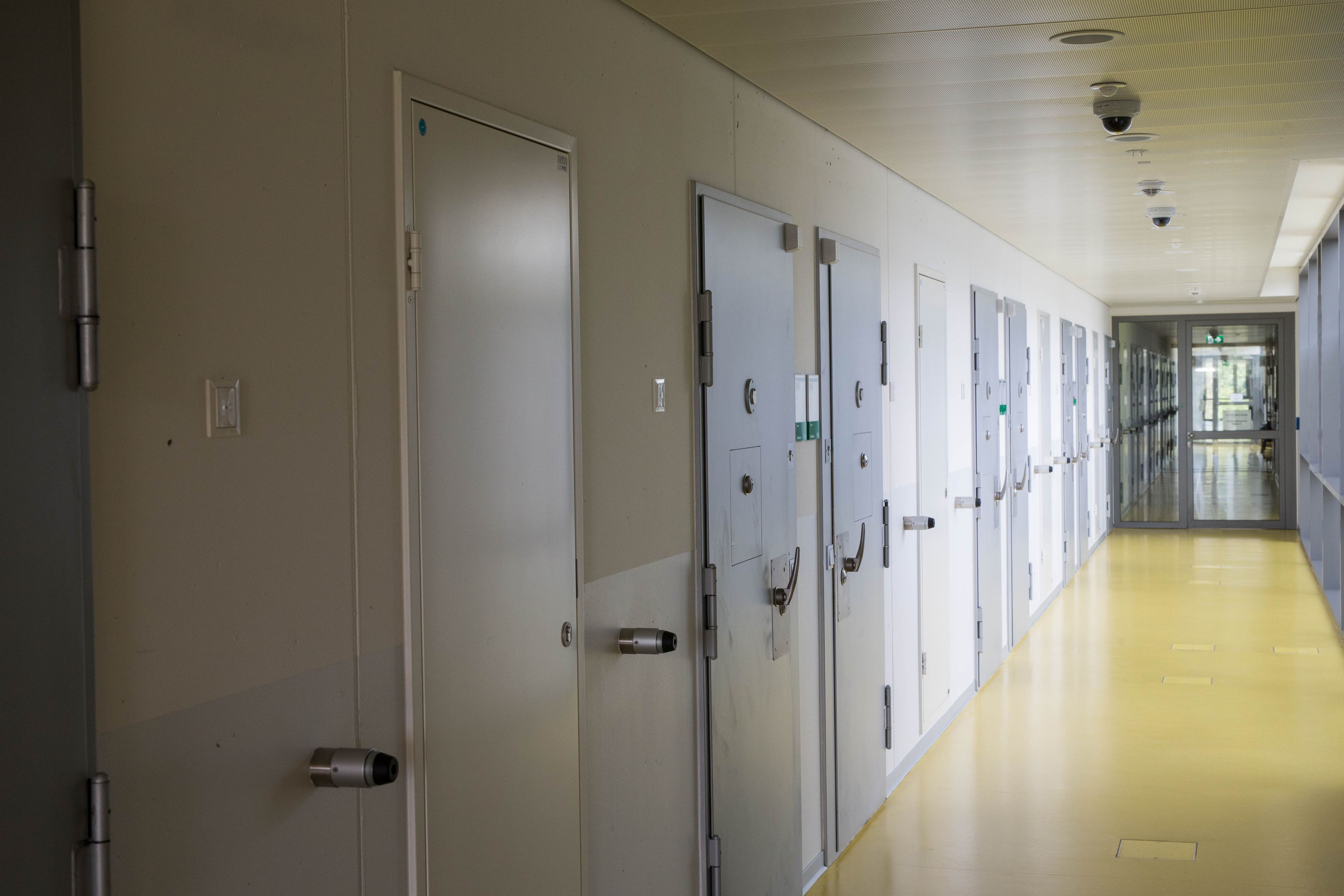 Ein 300-Kilo-Häftling kostet den Steuerzahler täglich ein Vermögen. (Symbolbild)