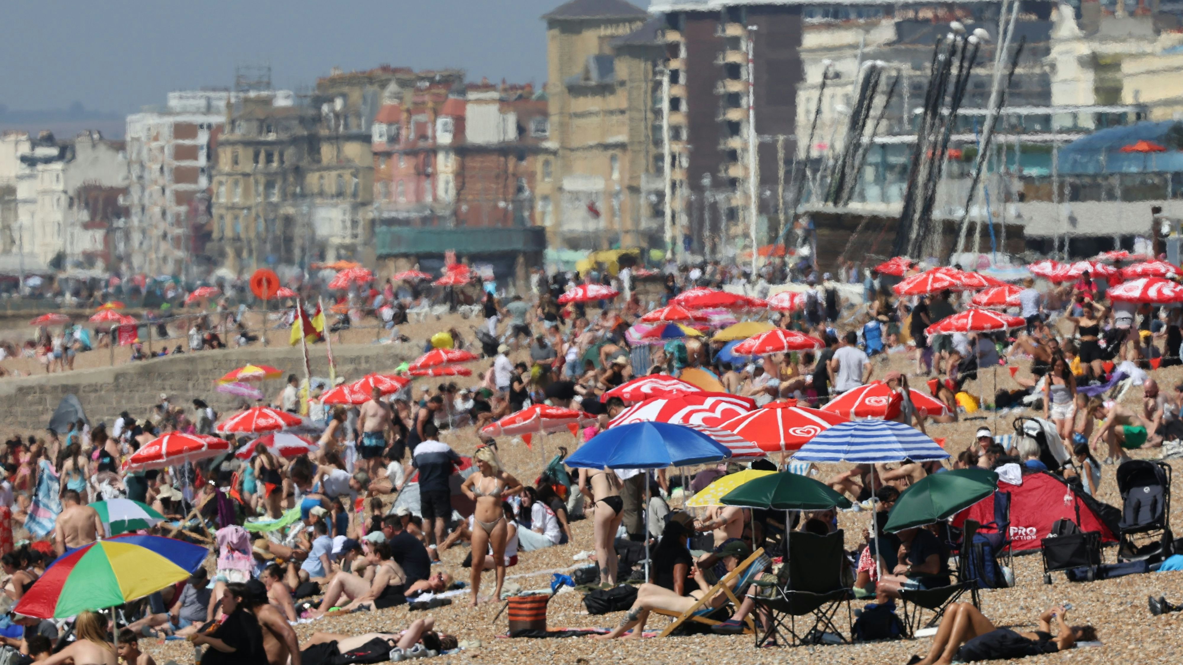 Heute.at - Wegen Hitze – England klagt über Wasserknappheit