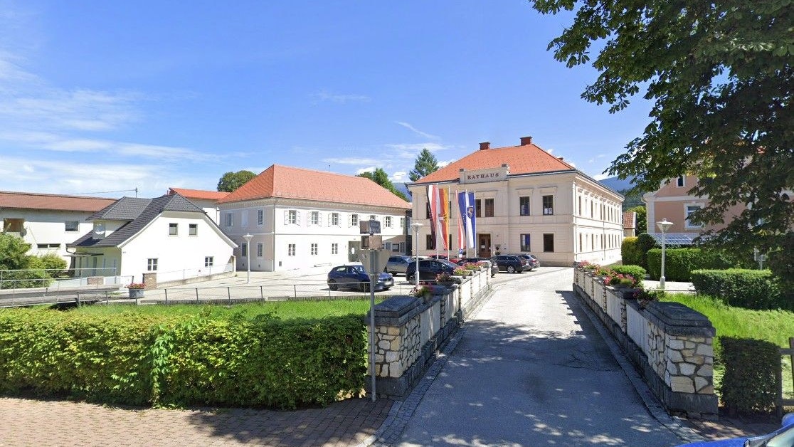 Heute.at - Mit nur 43 Jahren – Kärntner Bankchefin erlag Krankheit