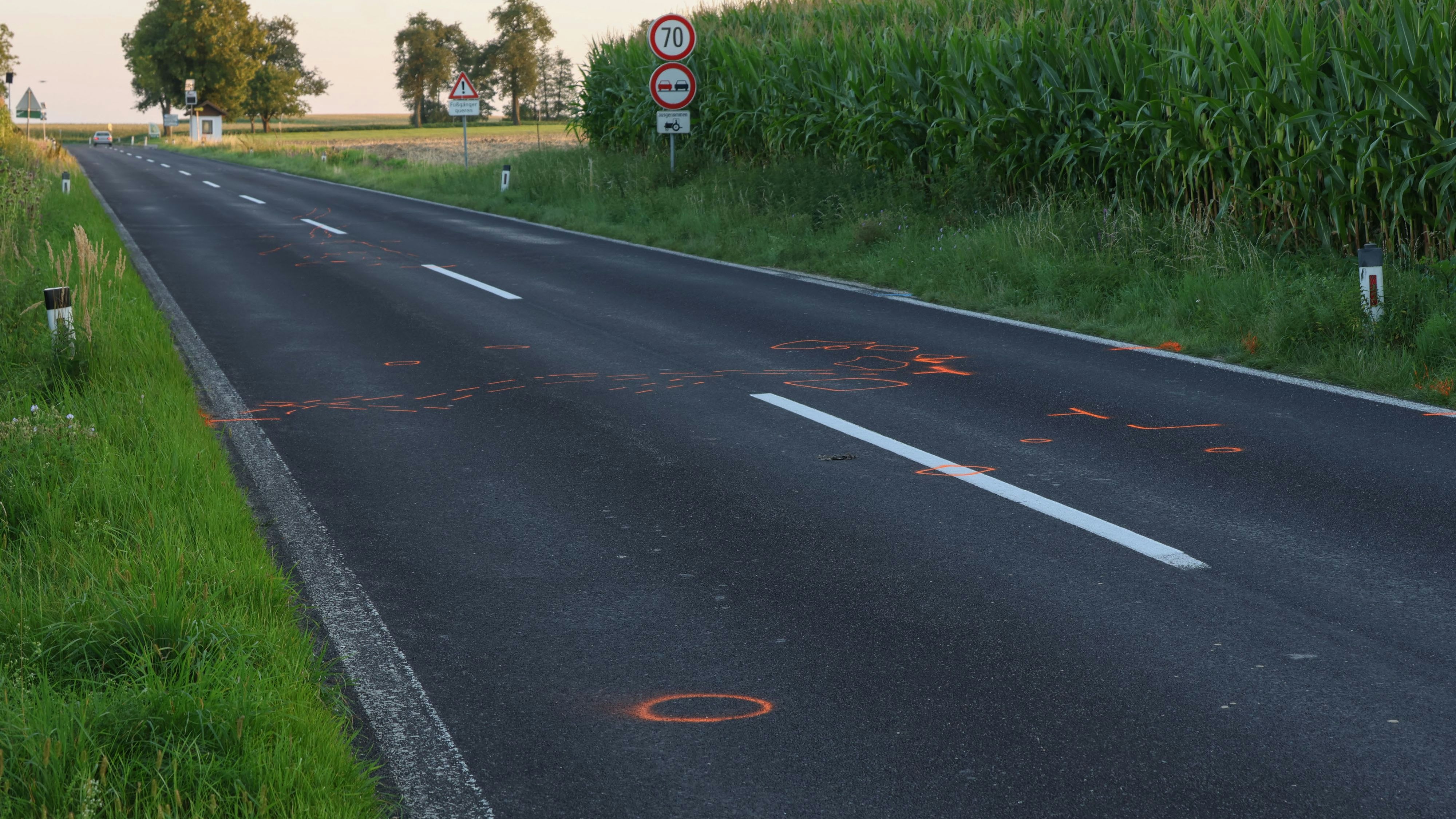 Heute.at - Nach Überholmanöver! Biker stirbt bei Crash in OÖ