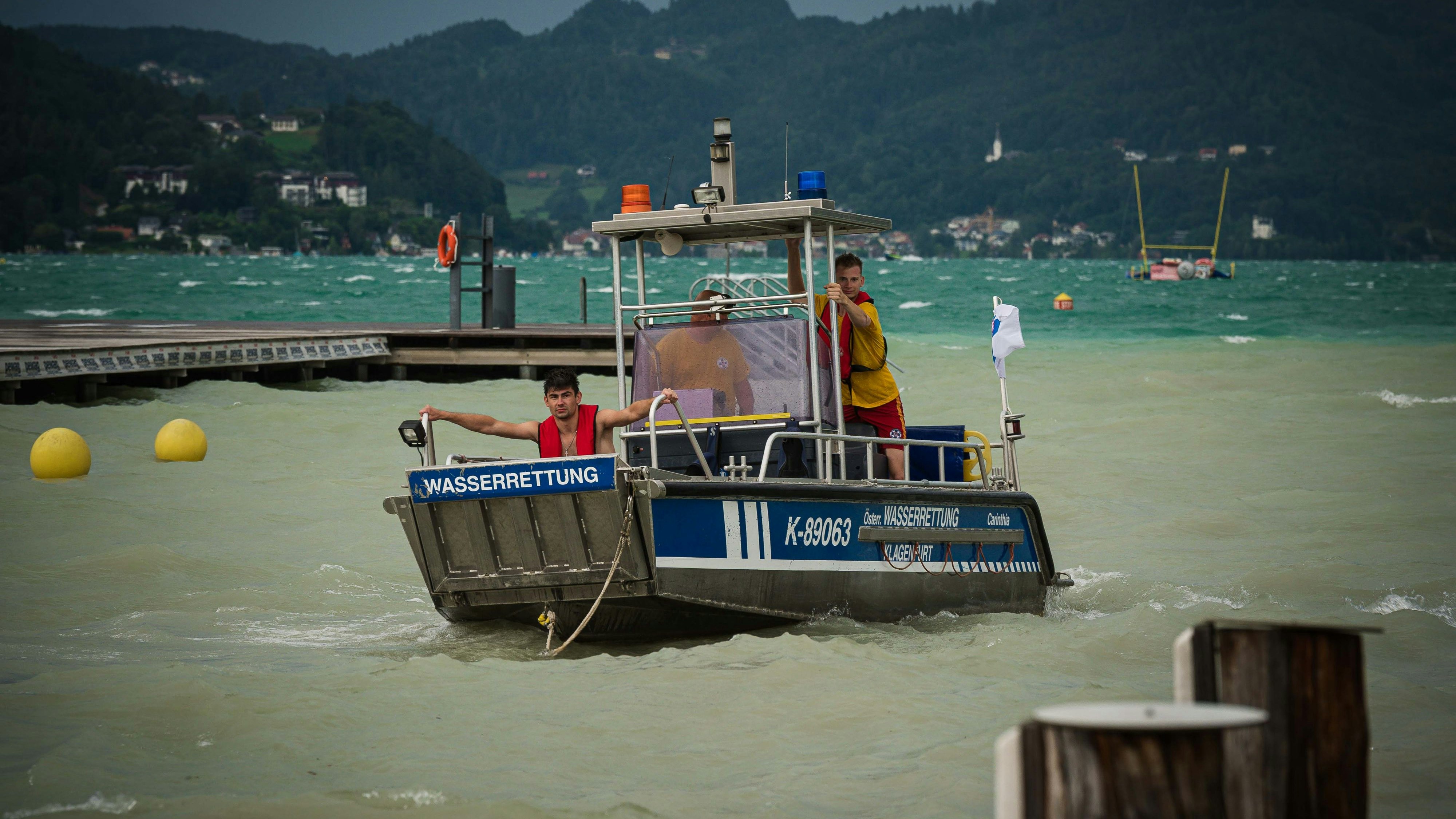 Heute.at - Zeuge hat schlimme Befürchtung –  Suchaktion an Badesee