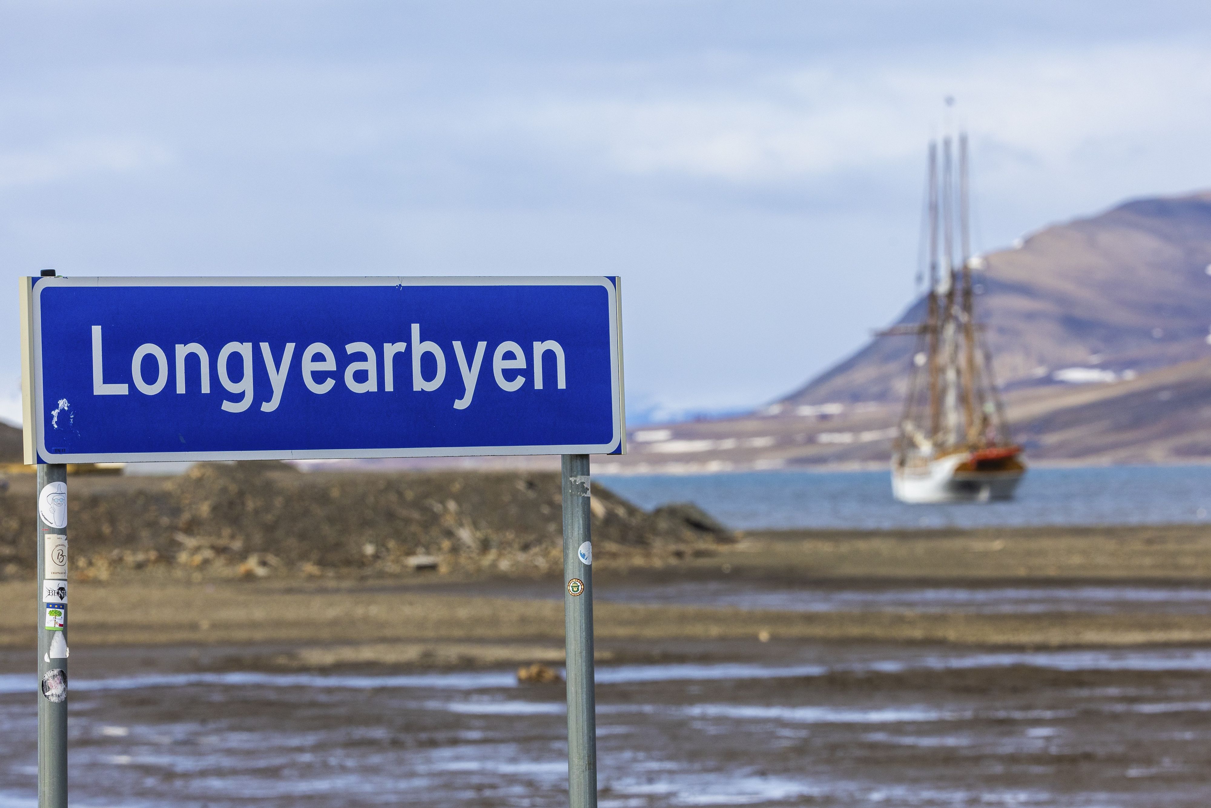 Longyearbyen, der Hauptort von Spitzbergen, gilt als nördlichste fixe Ansiedlung der Welt