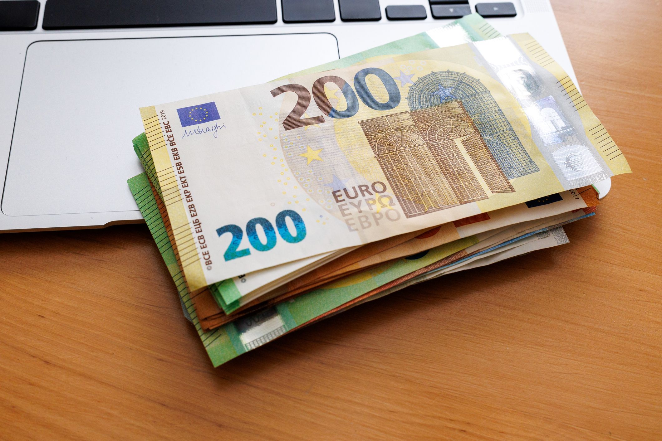 Der Bosnier soll jahrelang fälschlicherweise die Witwenrente bezogen haben. (Symbolbild)