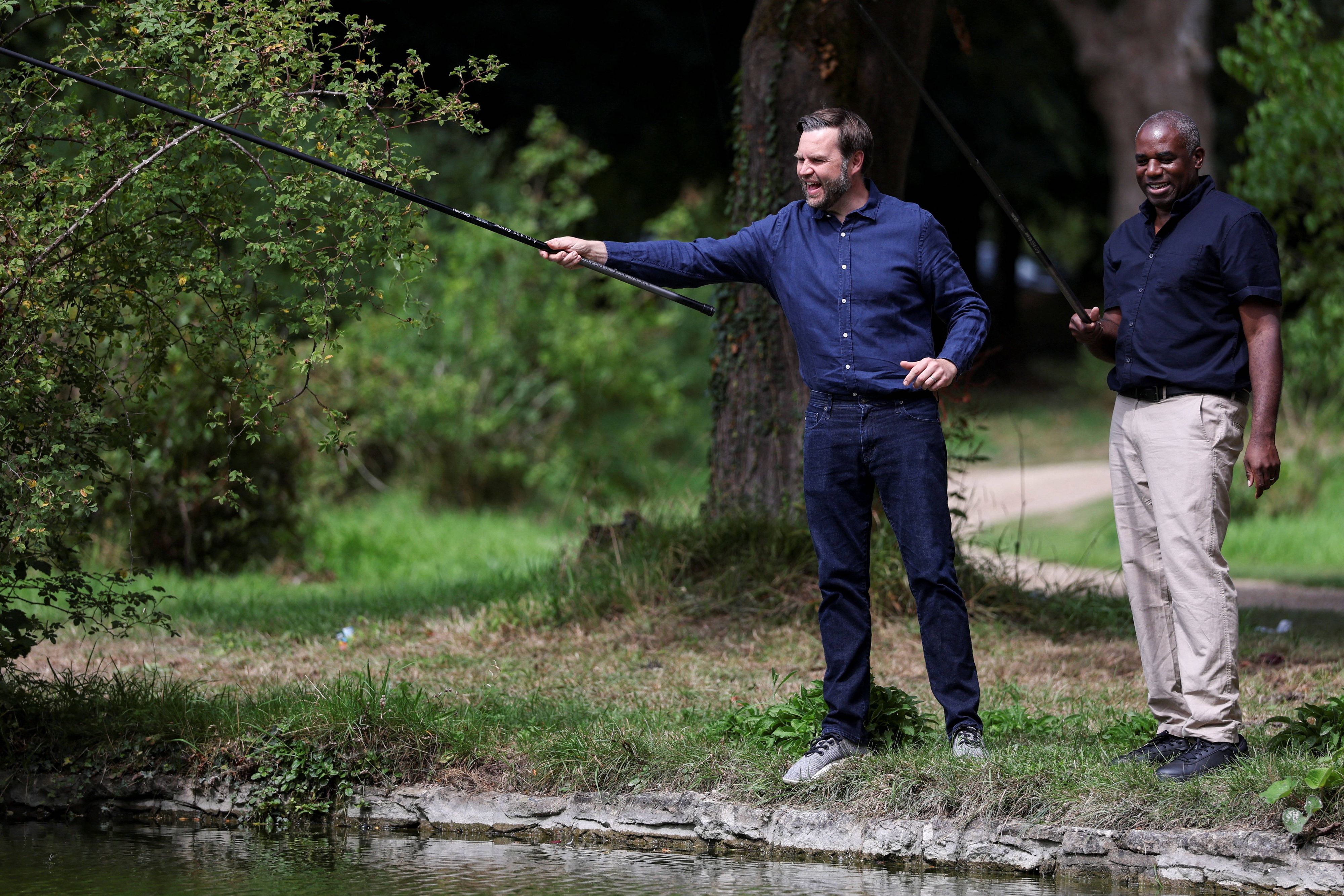 US-Vize-Präsident JD Vance und der britische Aussenminister David Lammy gingen zusammen angeln.