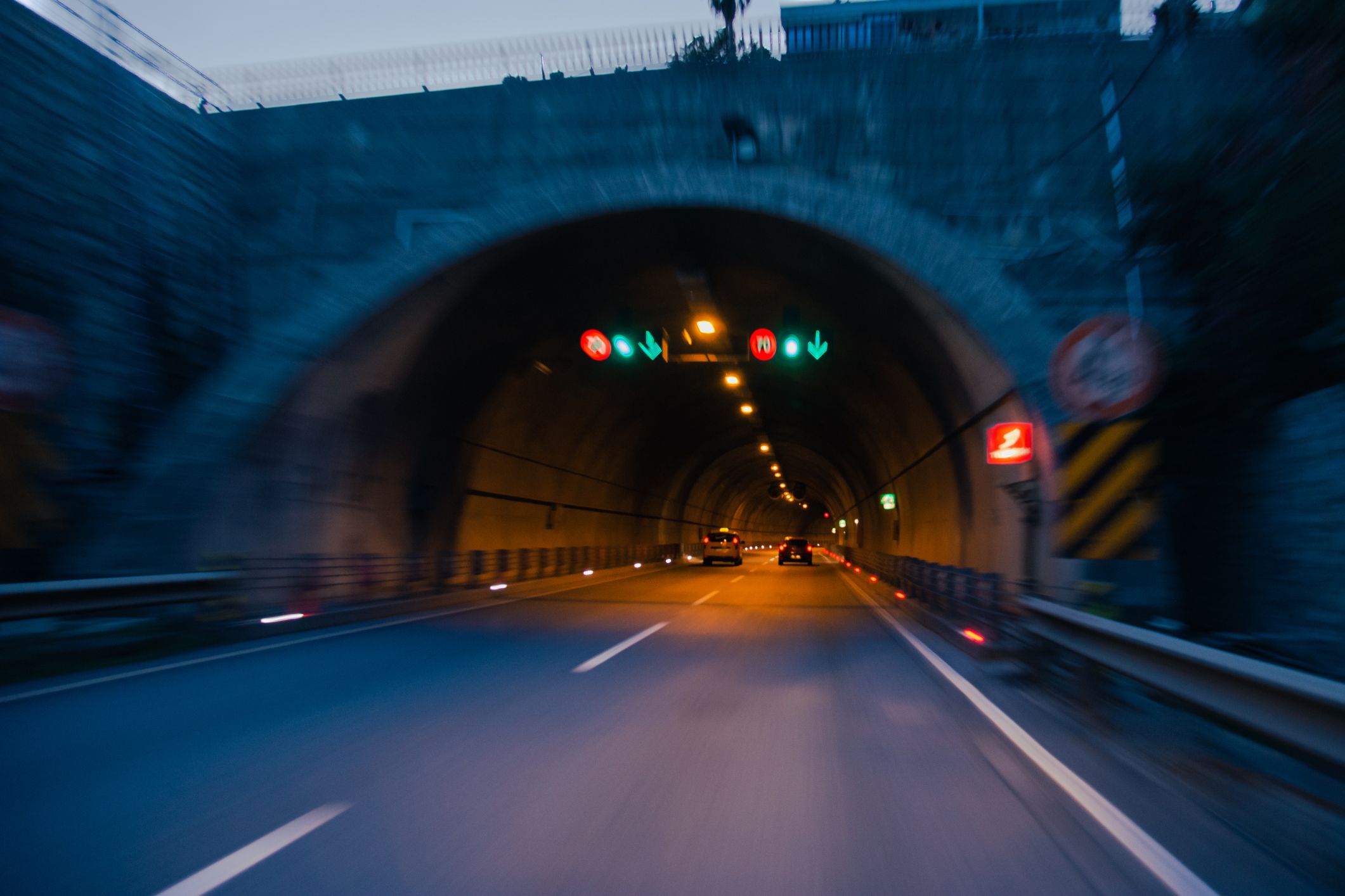 Die junge Alko-Lenkerin fuhr im Oswaldibergtunnel in die falsche Richtung.