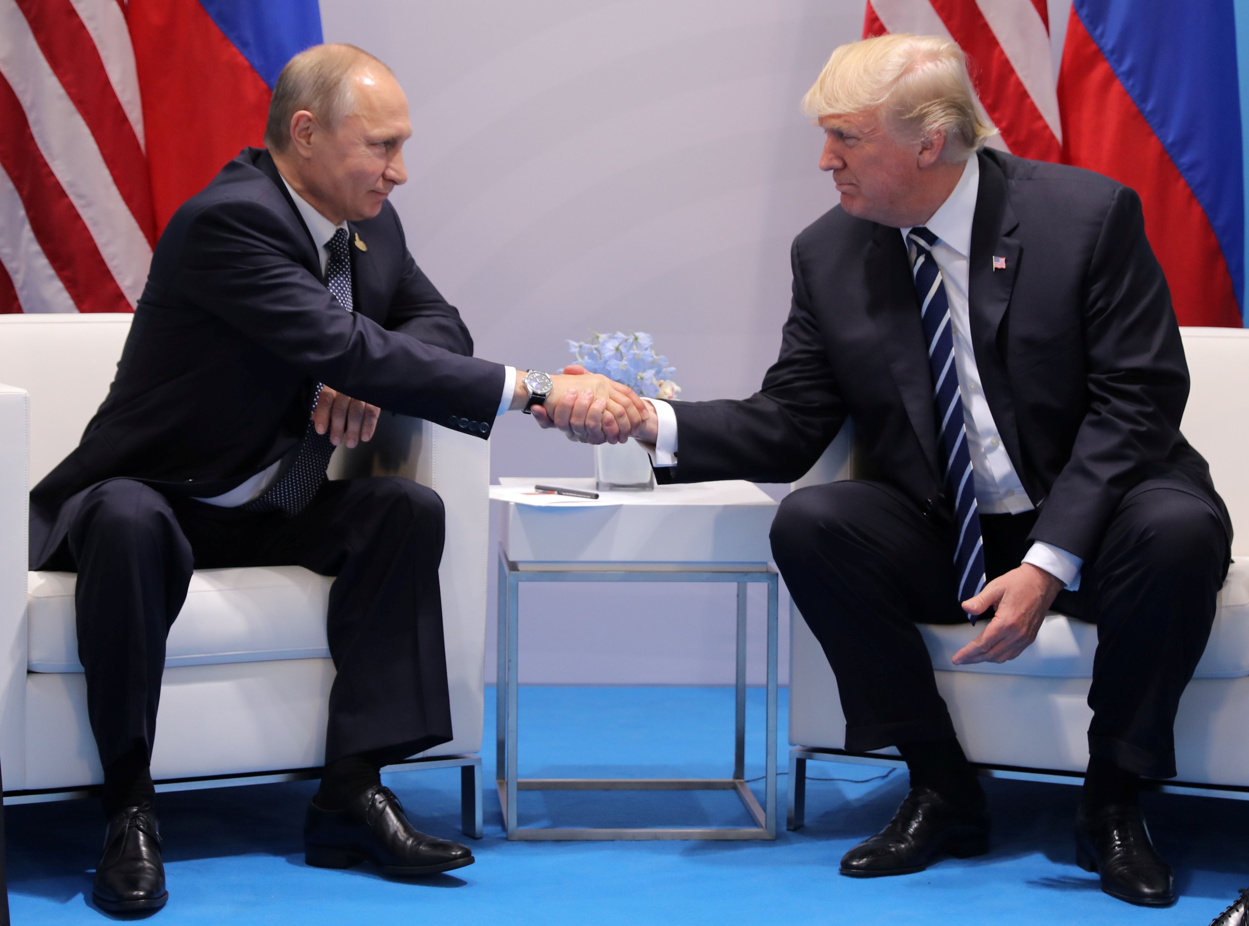 Donald Trump und Wladimir Putin treffen sich am Freitag um 21:30 Uhr auf der Militärbasis Elmendorf-Richardson in Alaska.
