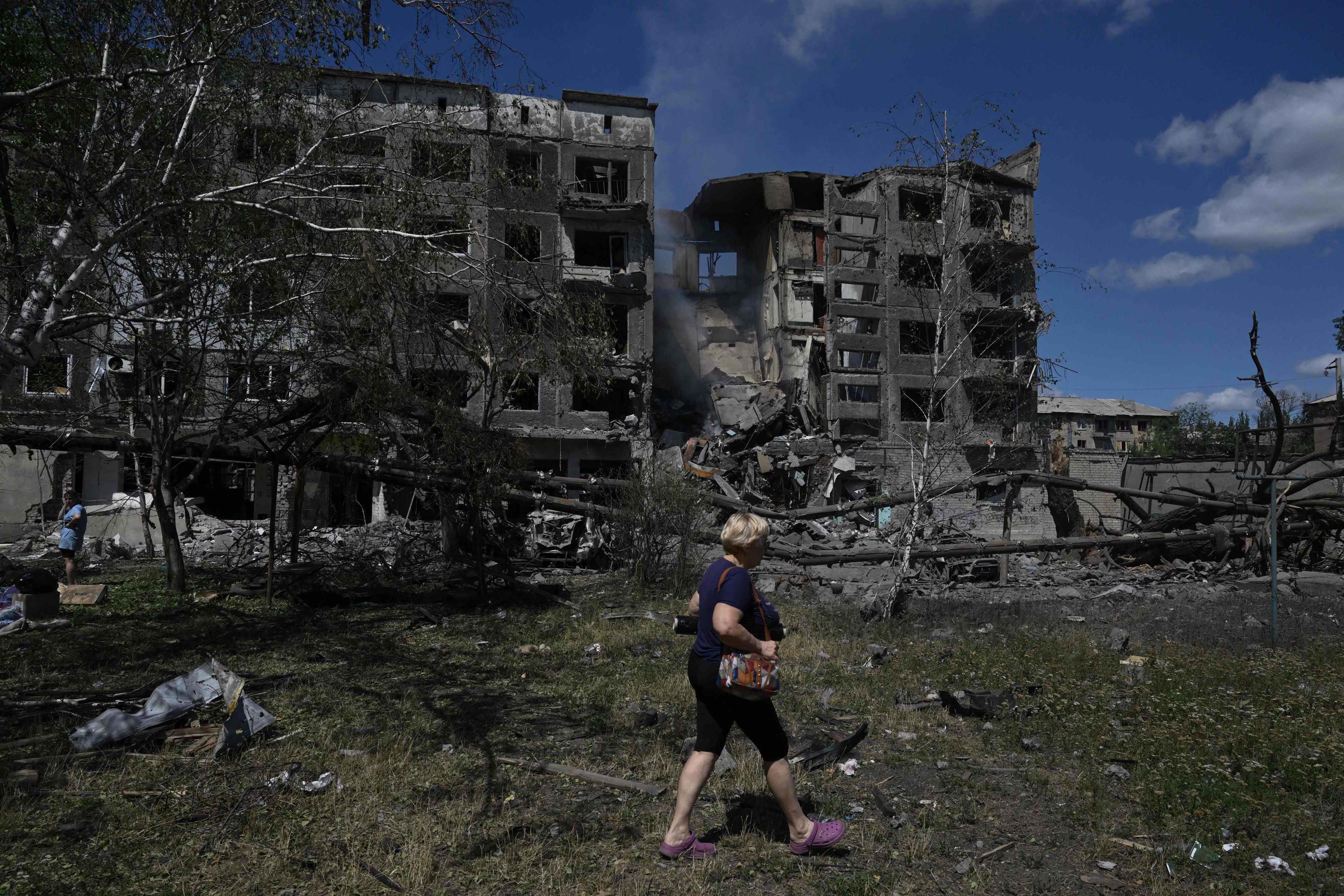 Durch russische Luftschläge zerstörte Wohnhäuser in der ukrainischen Stadt Bilozerske in der Region Donetsk: Russland erzielte zuletzt Geländegewinne