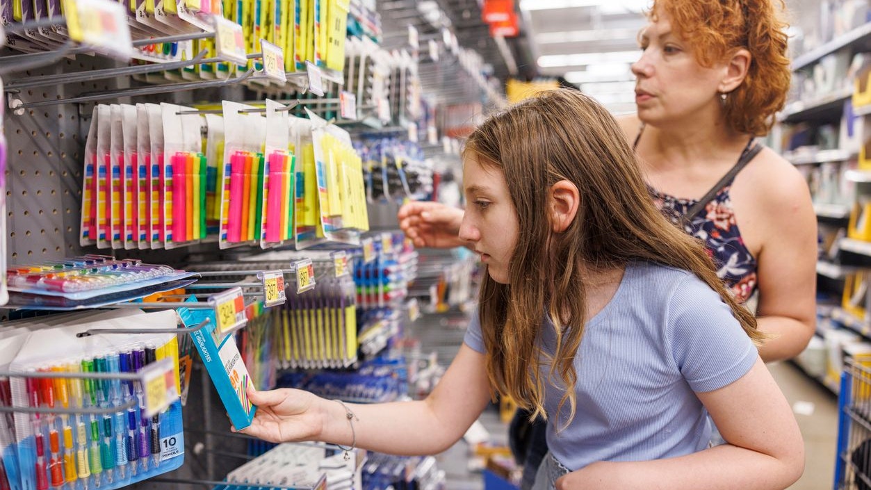 Heute.at - Preis-Schock! Eltern müssen bald bis zu 195 Euro zahlen