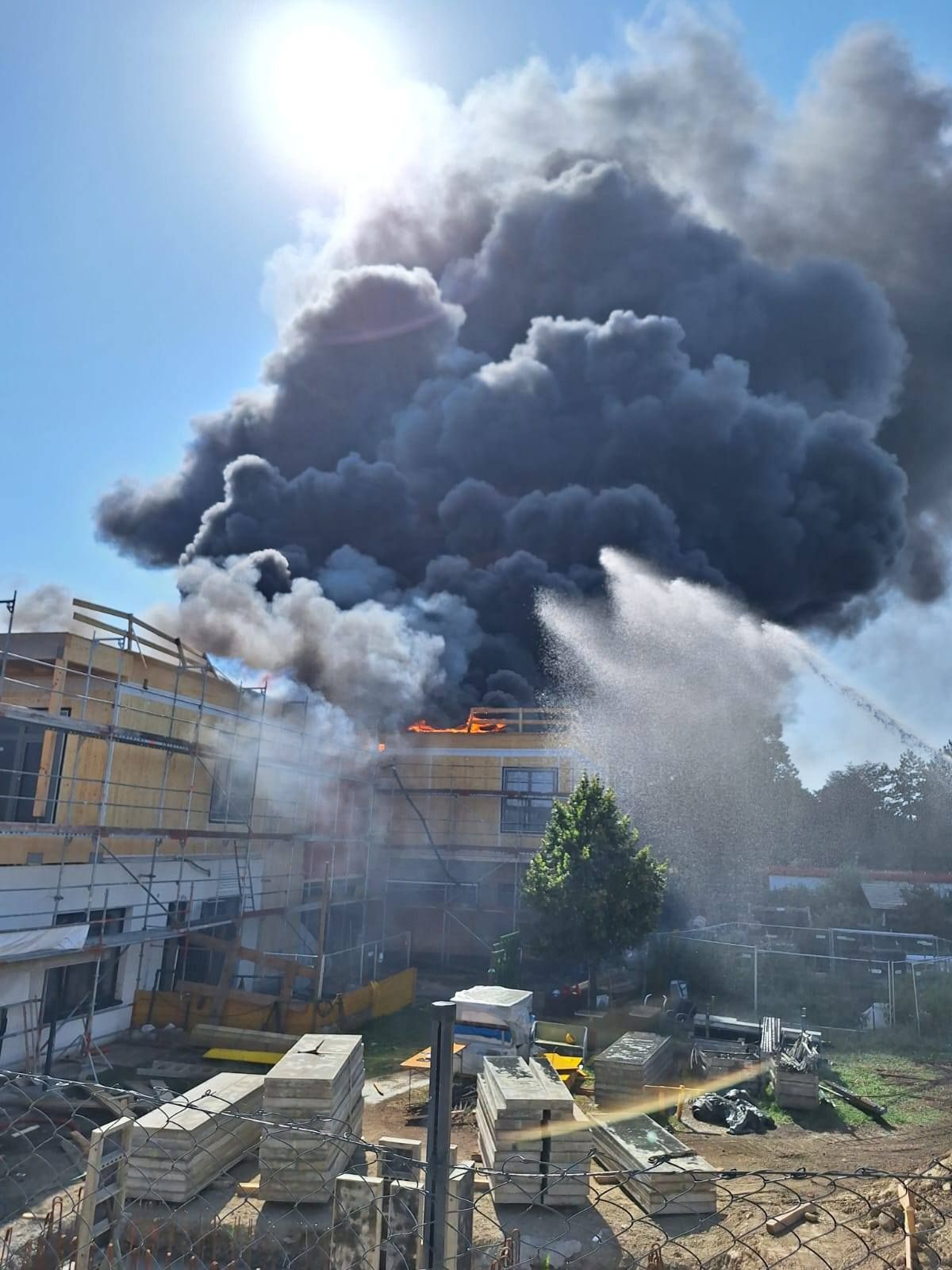 Brand Leopoldsdorf bei Wien (Nähe Oberlaa)