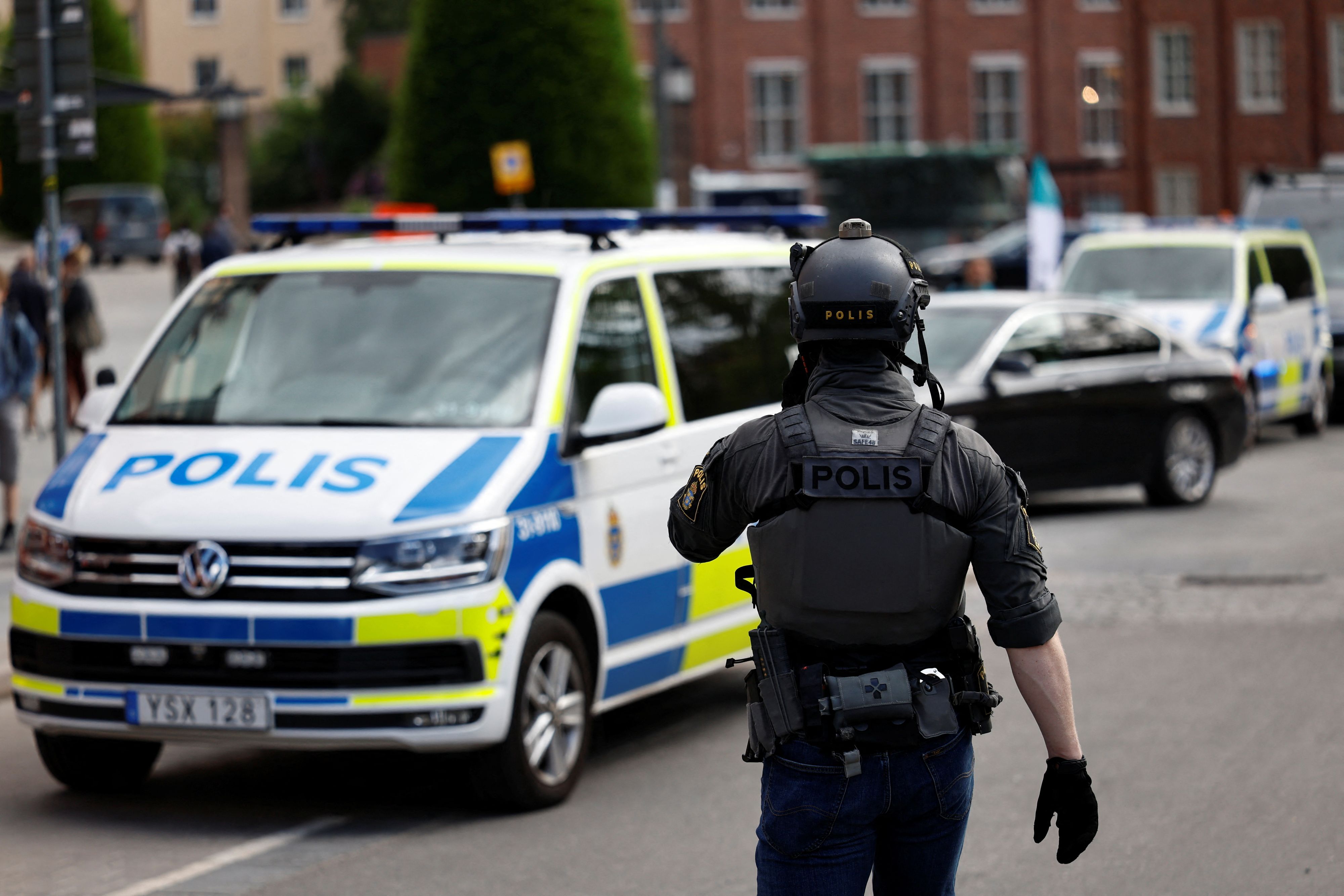 Die Polizei hat Ermittlungen wegen versuchten Mordes aufgenommen.