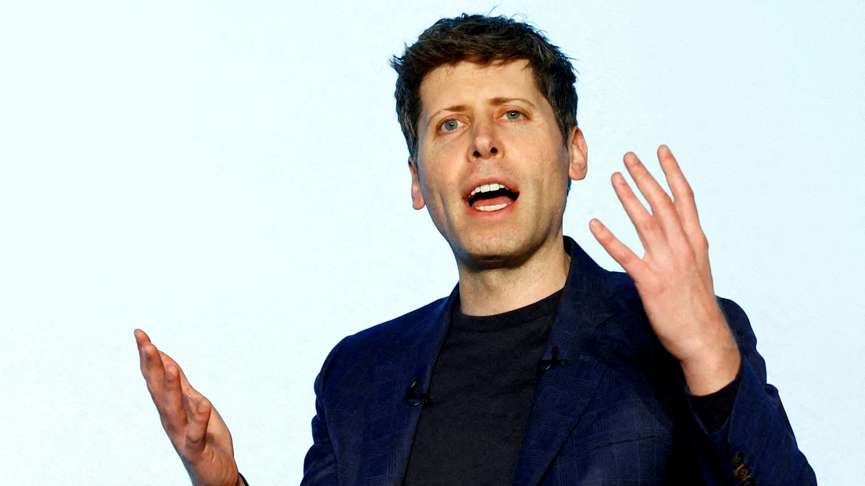 Heute.at - US-Riese OpenAI geht auf Schweizer KI-Unternehmen los