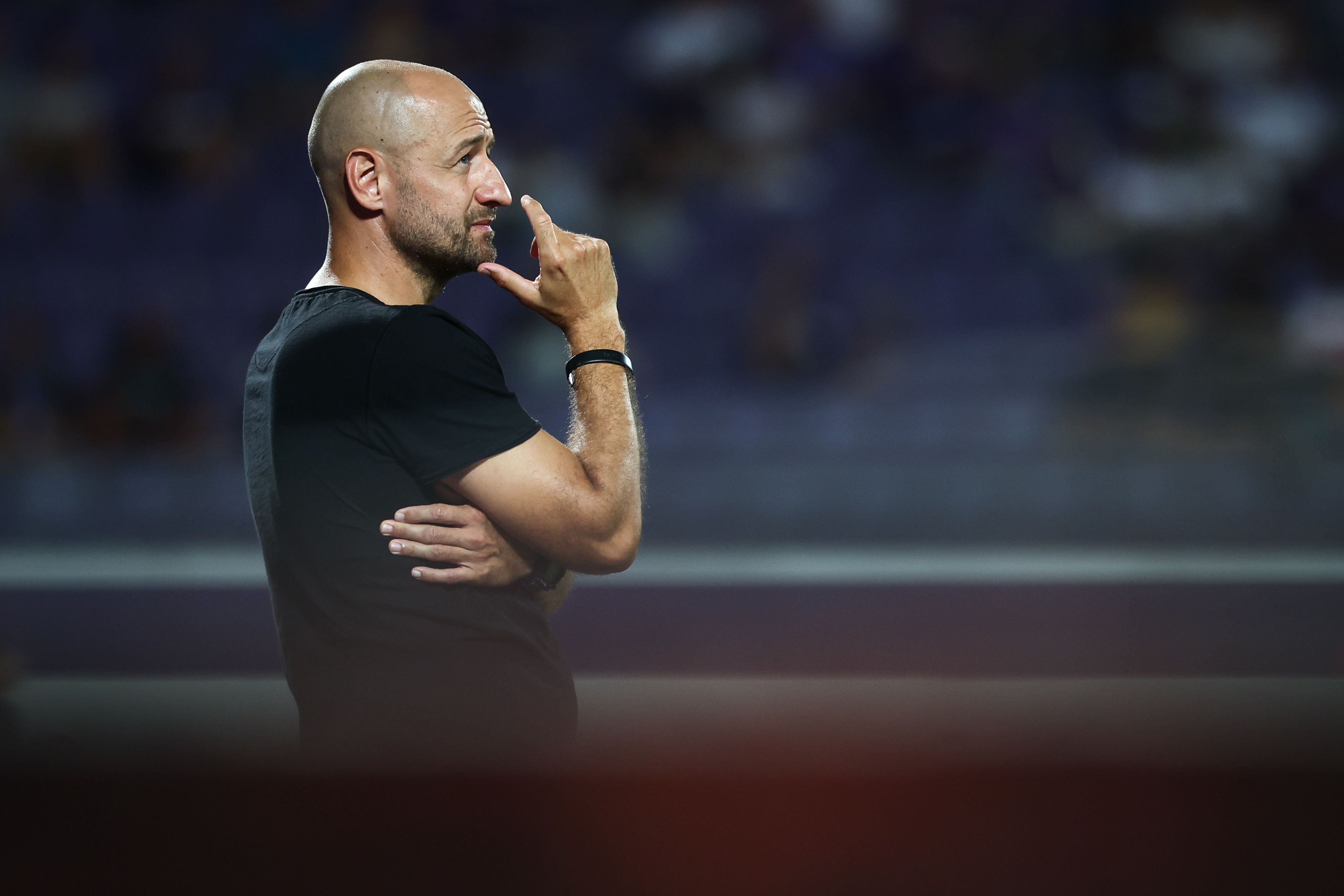 Stephan Helm beim 1:1 gegen Banik Ostrava nachdenklich. 