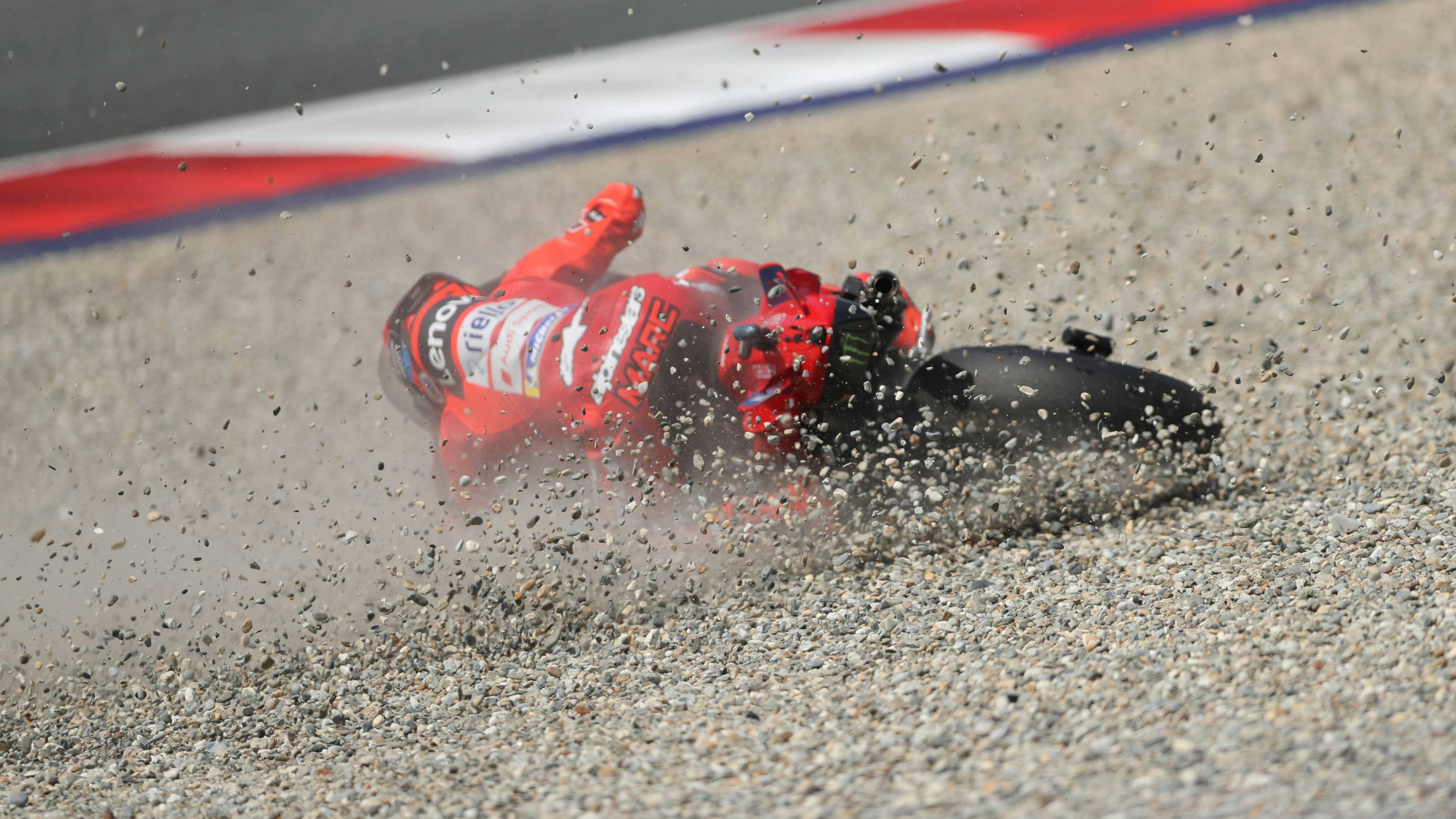 Heute.at - Marquez gestürzt, Bezzecchi auf der Spielberg-Pole