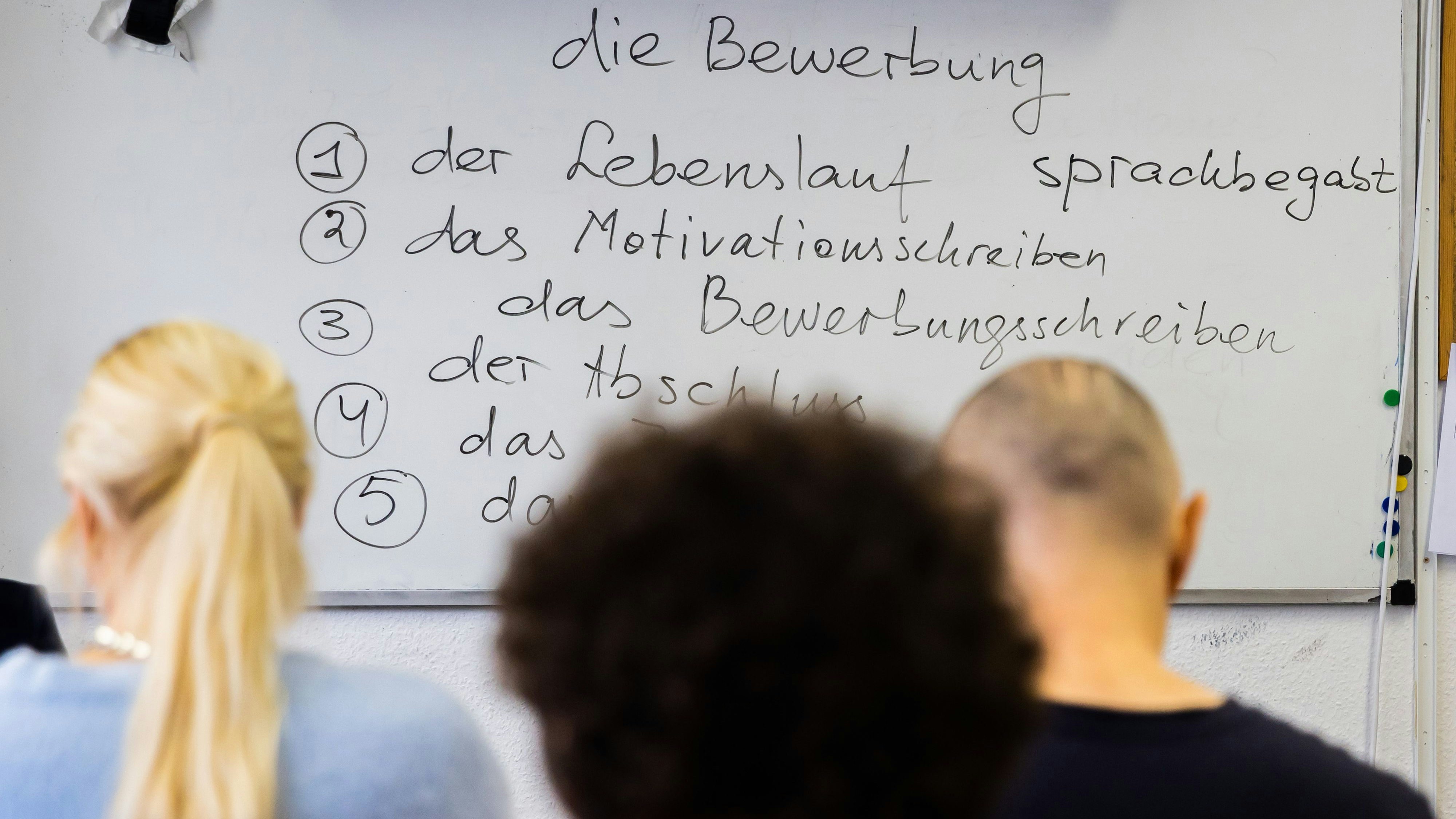 Heute.at - Supermarkt-Job zu minder – Syrer sabotieren Deutschkurs