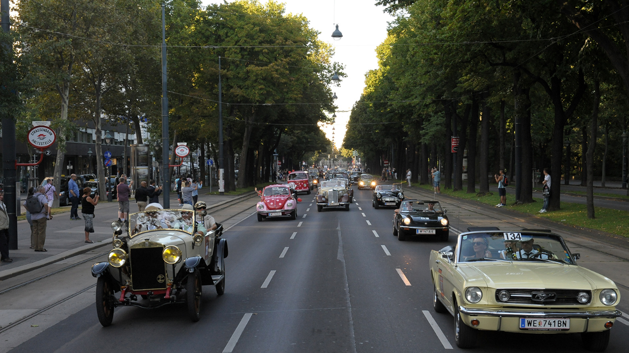 Heute.at - Oldies but Goldies – Wien wird zum rollenden Museum