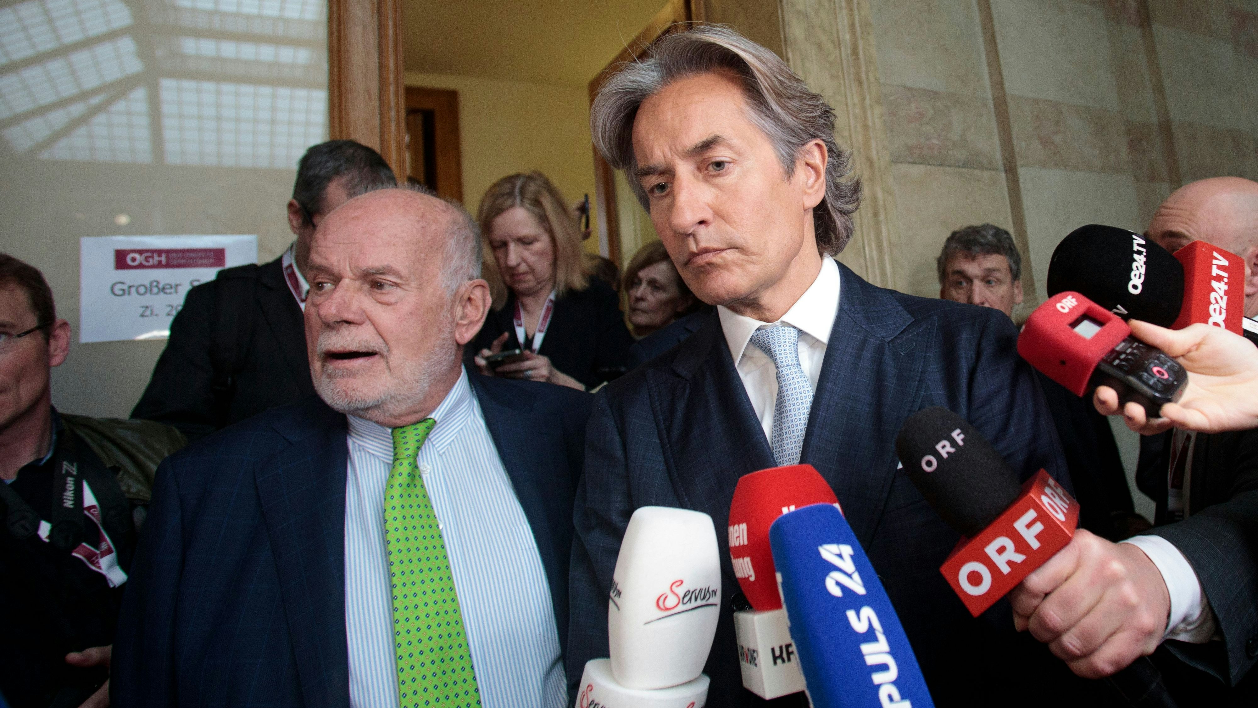 Heute.at - Promi-Anwalt Ainedter wegen übler Nachrede verurteilt