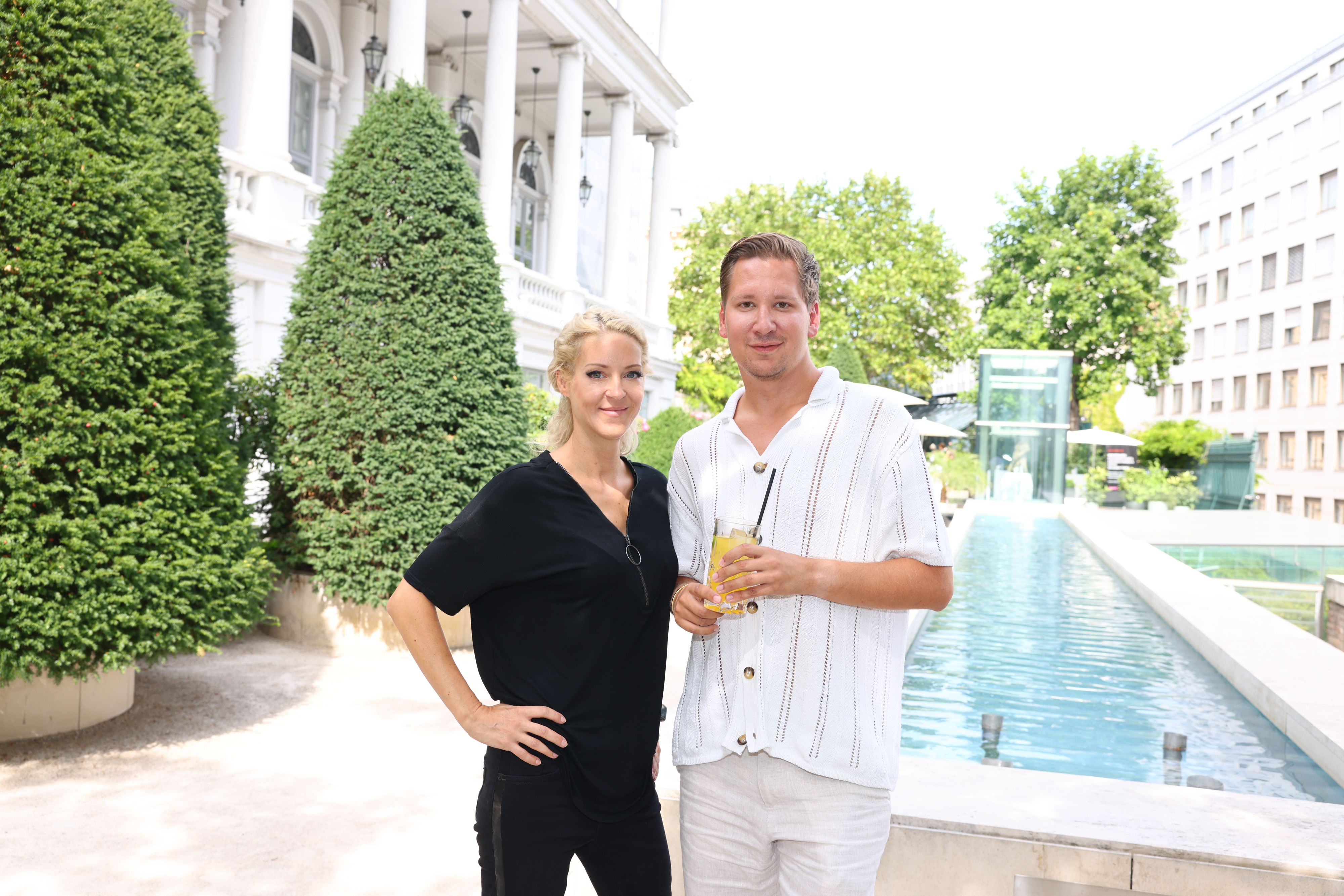 Simone Lugner und Clemens Trischler besuchten die Eröffnung der 31. 