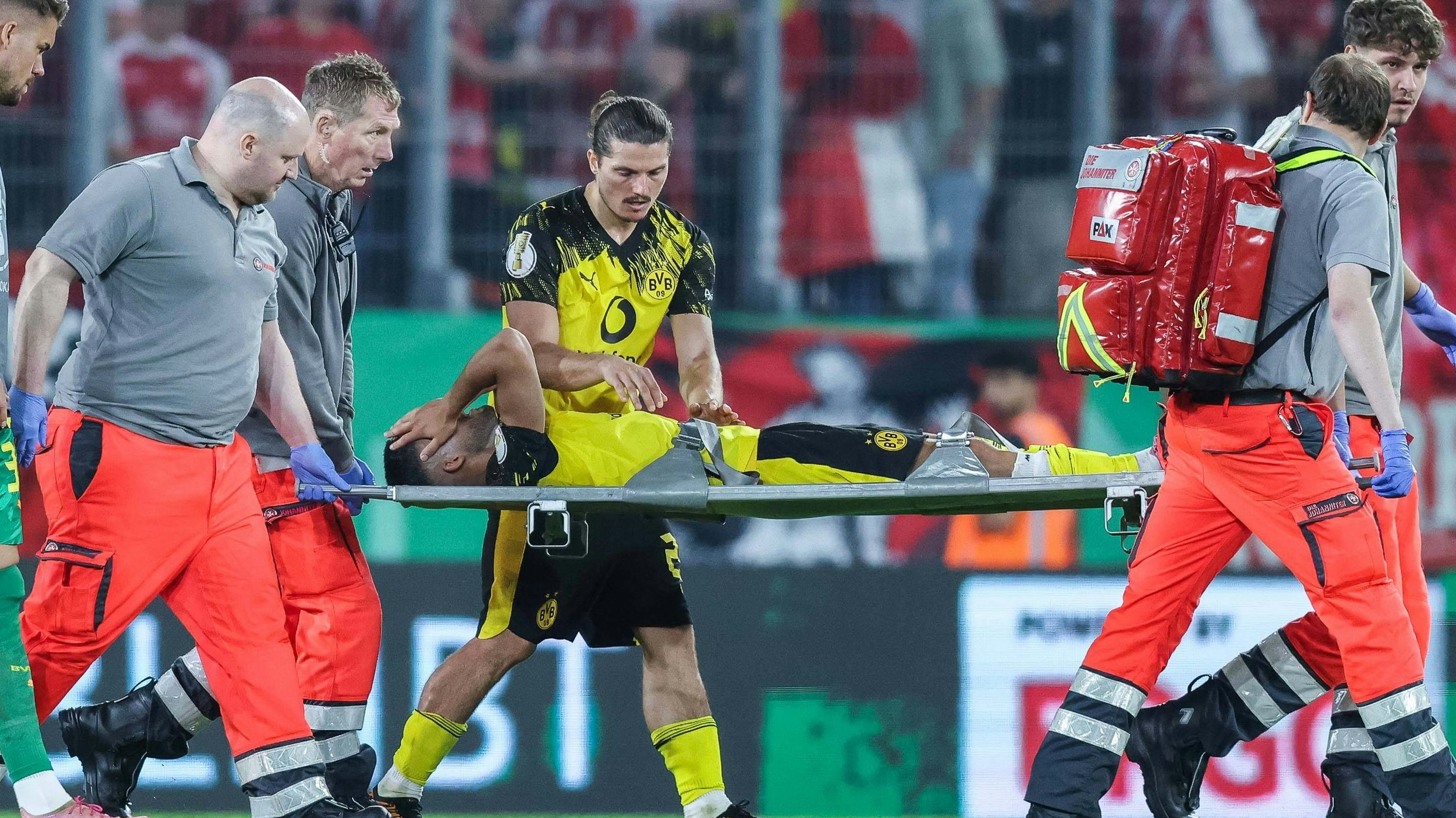 Heute.at - Sabitzer stolpert weiter, zittert nach Horror-Foul