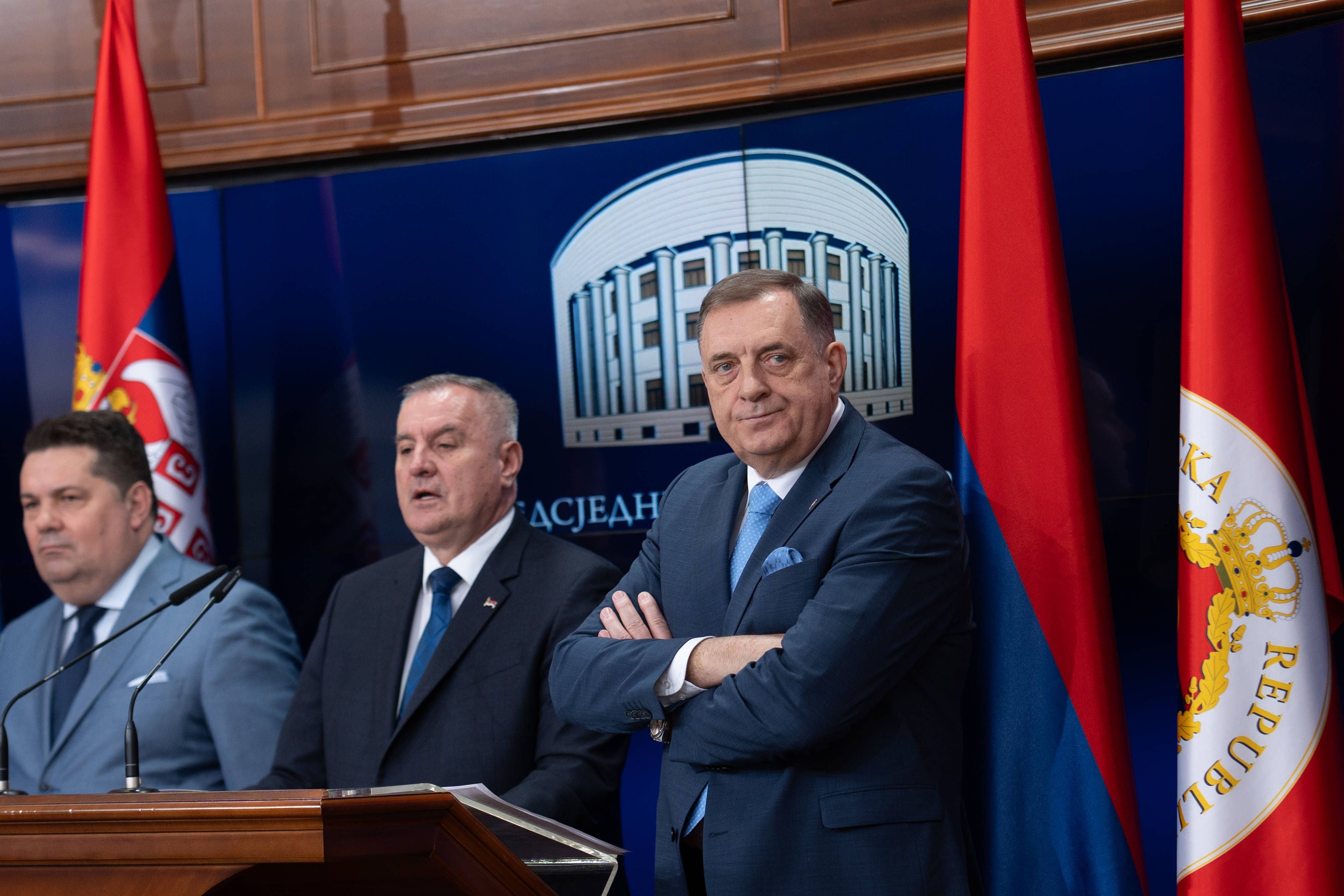 Der Ministerpräsident der Republika Srpska hat seinen Rücktritt bekanntgegeben.