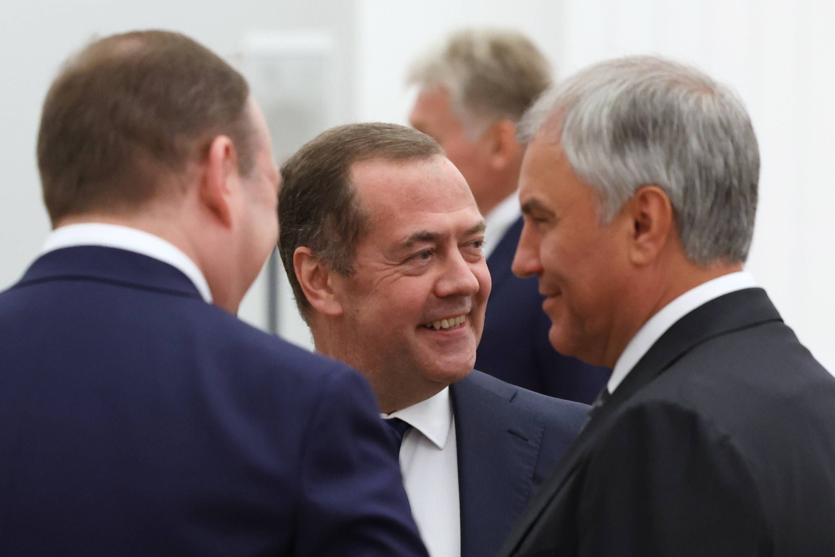 Dmitri Medwedew bezeichnete Wolodymyr Selenskyj als 