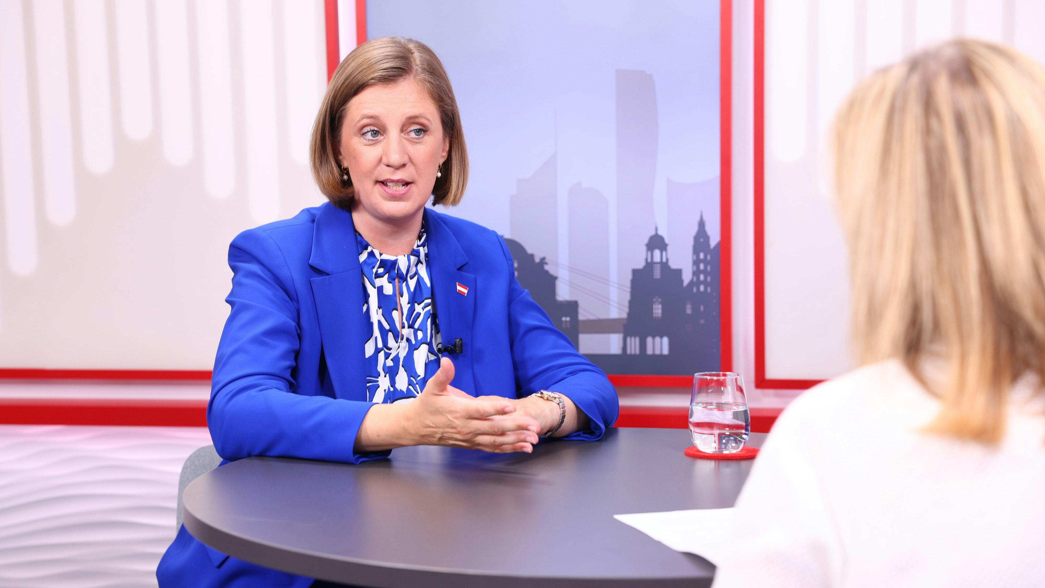 Heute.at - VP-Staatssekretärin: Das plant die Regierung im Herbst