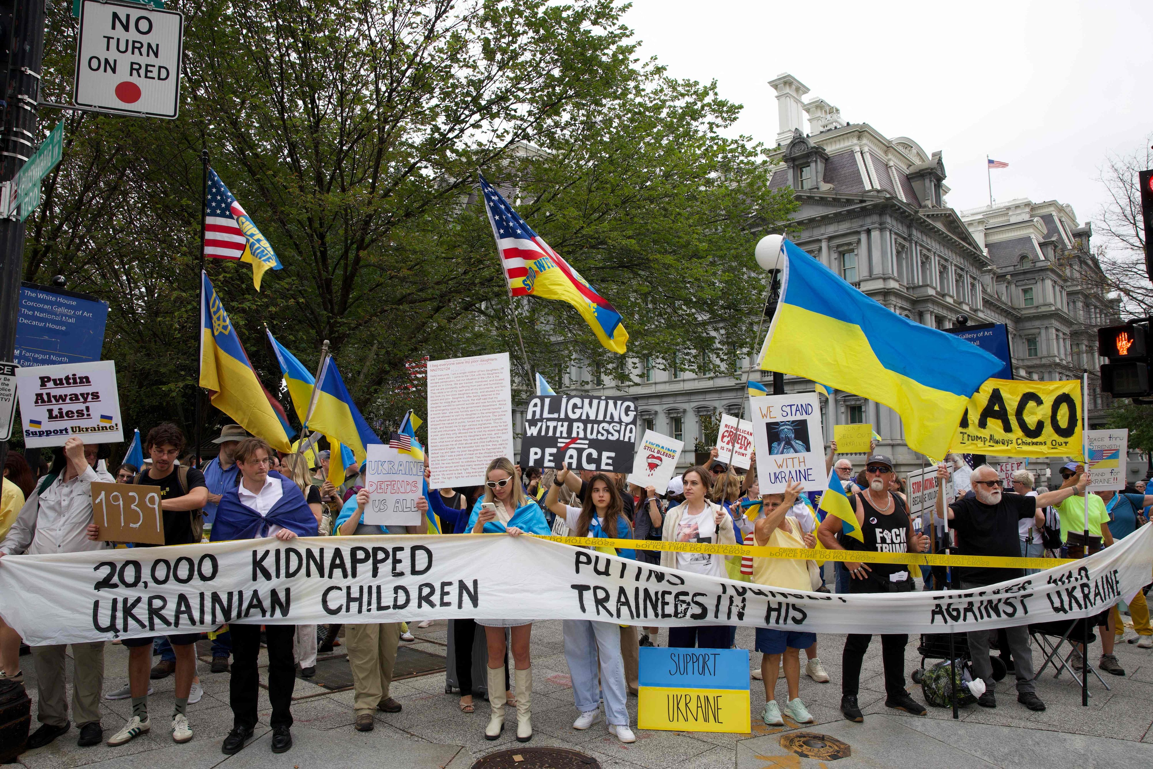 In Washington fanden sich am Montag mehr Unterstützer der Ukraine als zuletzt in Alaska