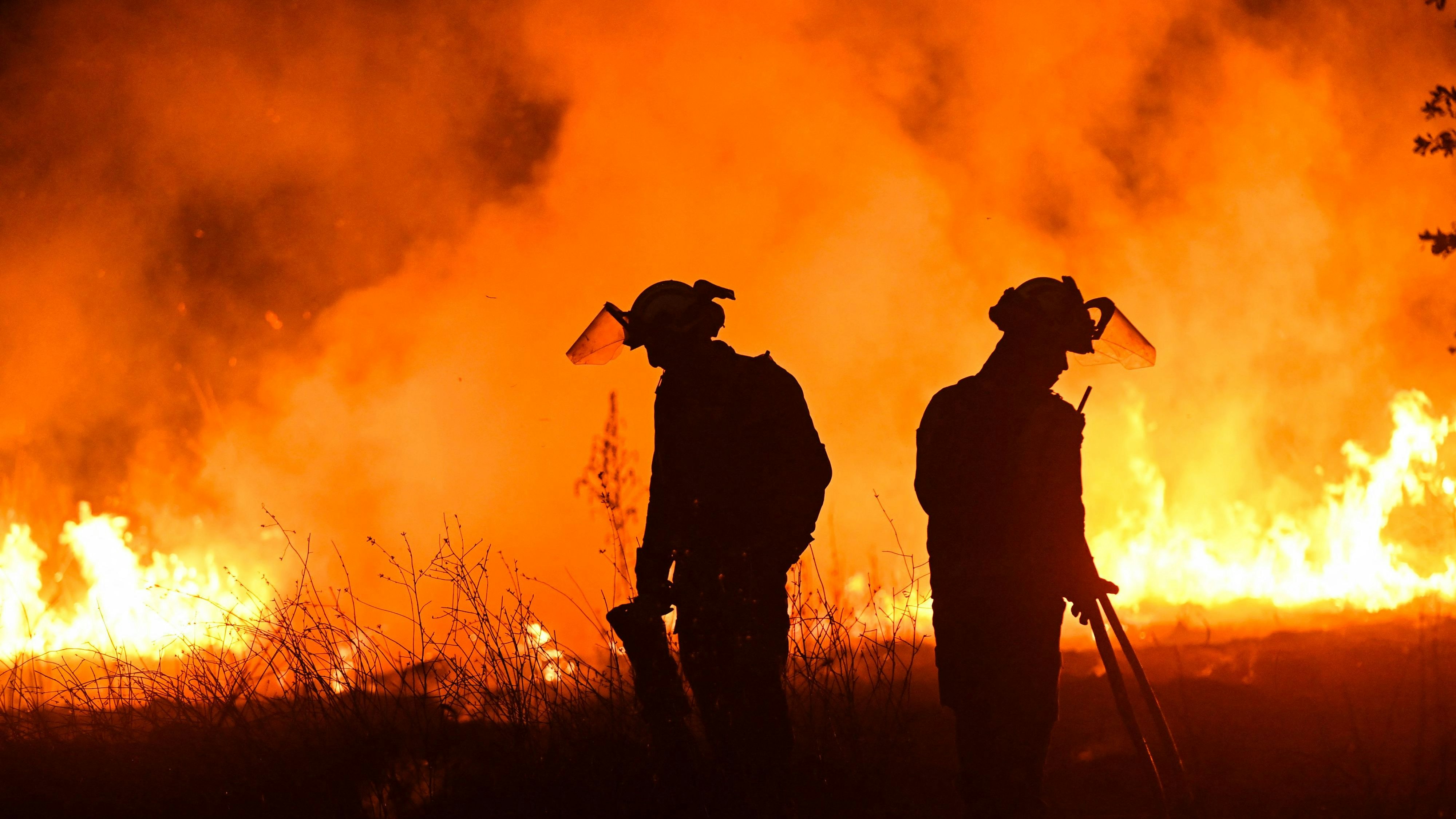 Heute.at - Feuerhölle – Pilger sollen Jakobsweg sofort verlassen
