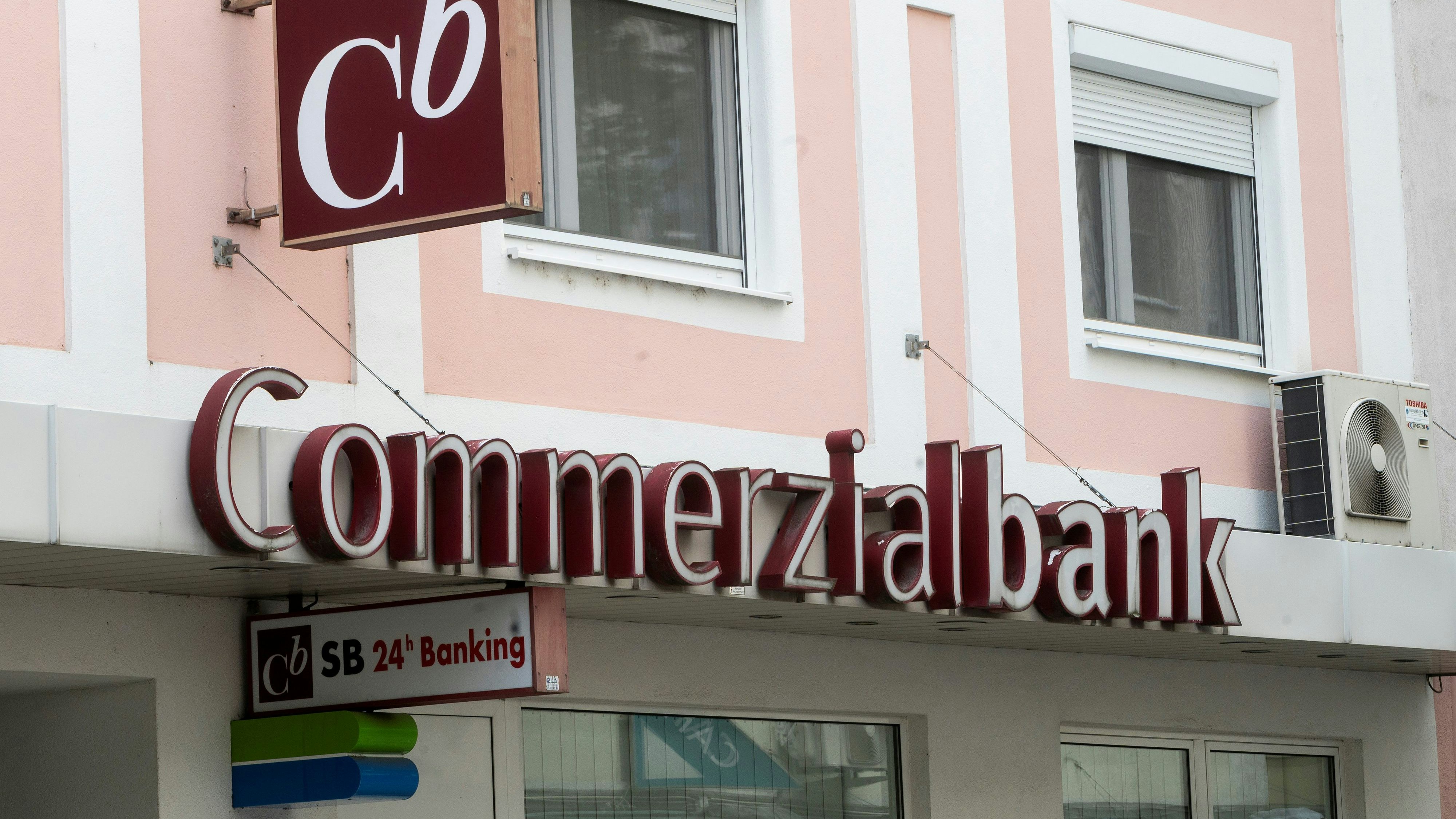 Heute.at - Causa-Commerzialbank endet mit zwei Schuldsprüchen