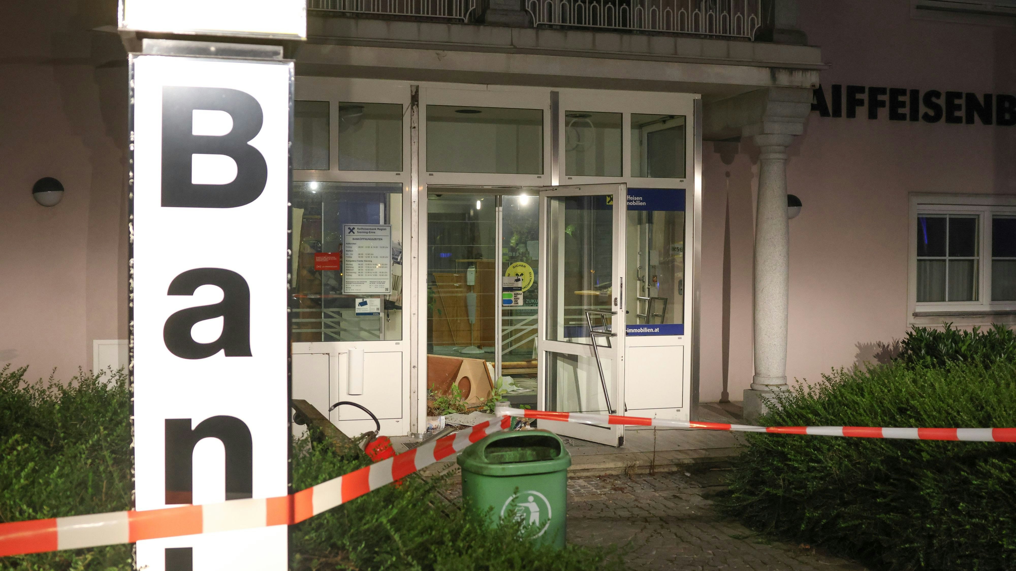 Heute.at - Bankomatsprenger haben erneut zugeschlagen