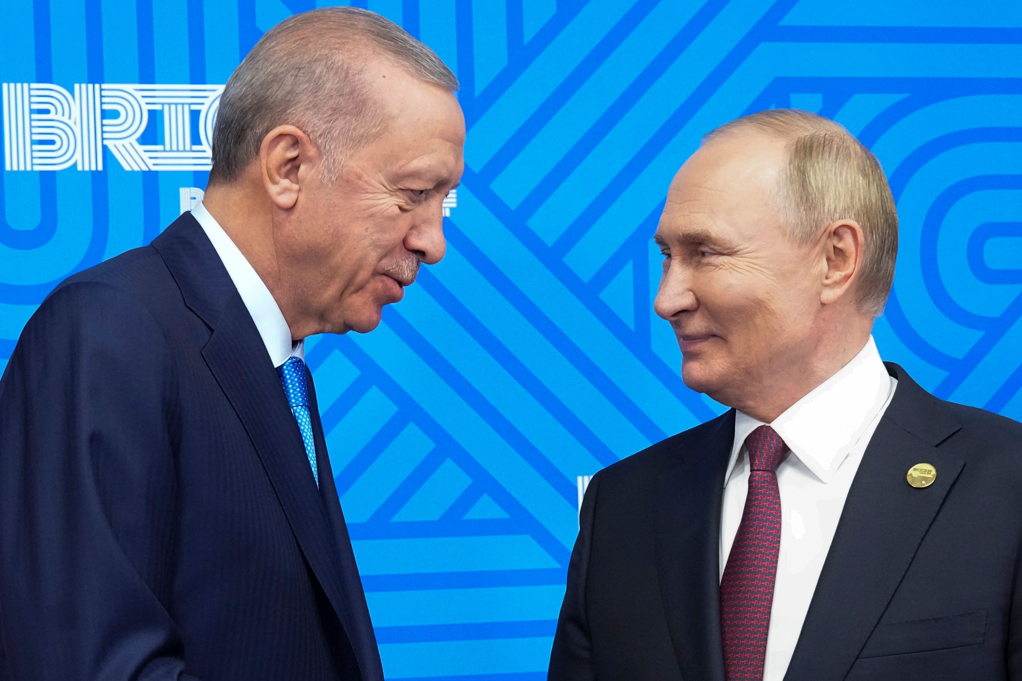 Die Türkei will Russland beim Friedensprozess mit der Ukraine unterstützen.