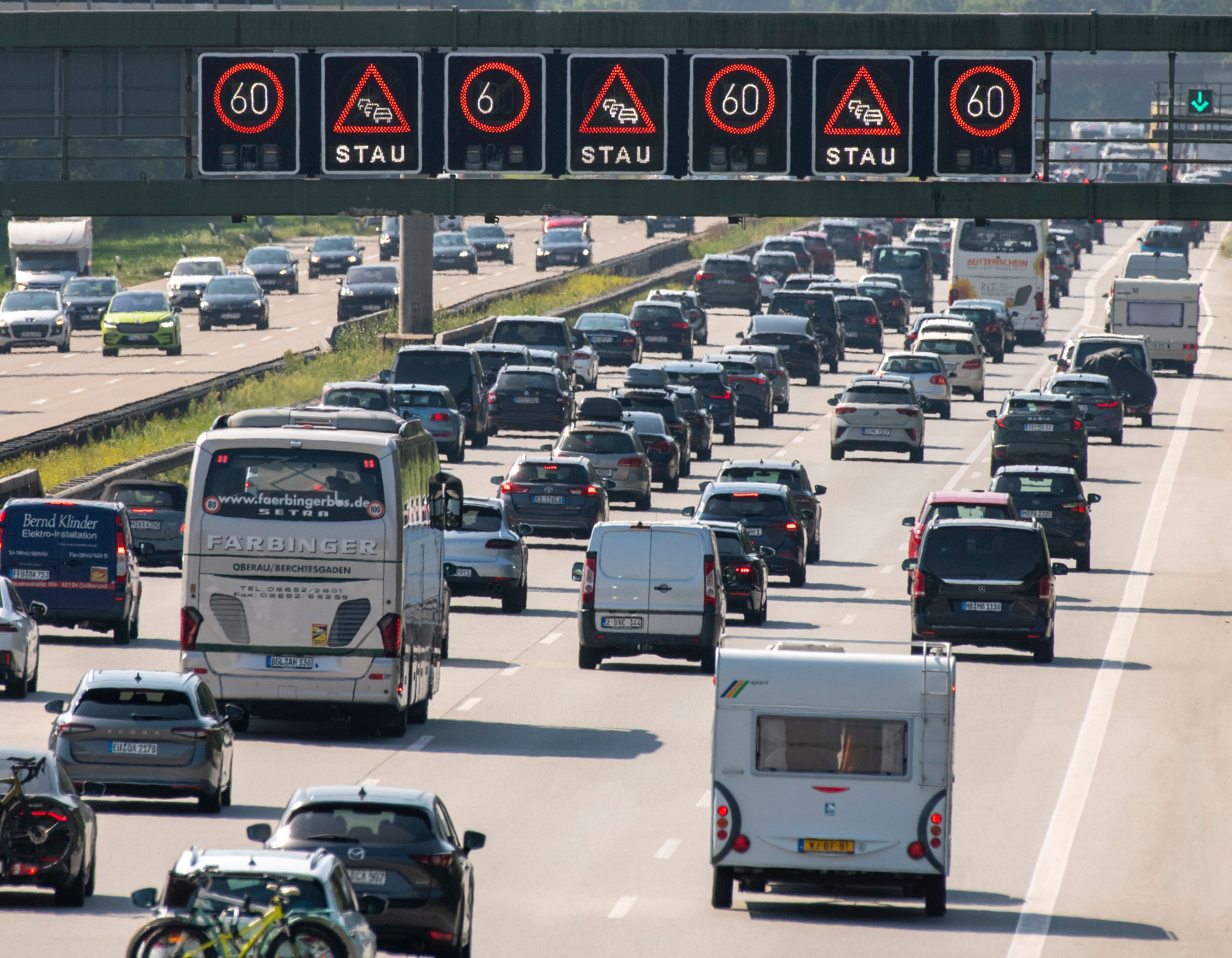 Für das kommende Wochenende werden mehrere Staus auf Österreichs Straßen befürchtet.