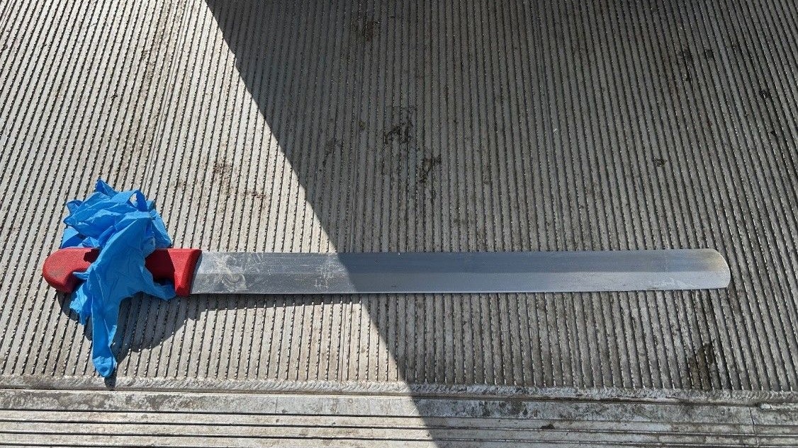 Das Messer konnte von der Polizei sichergestellt werden. 