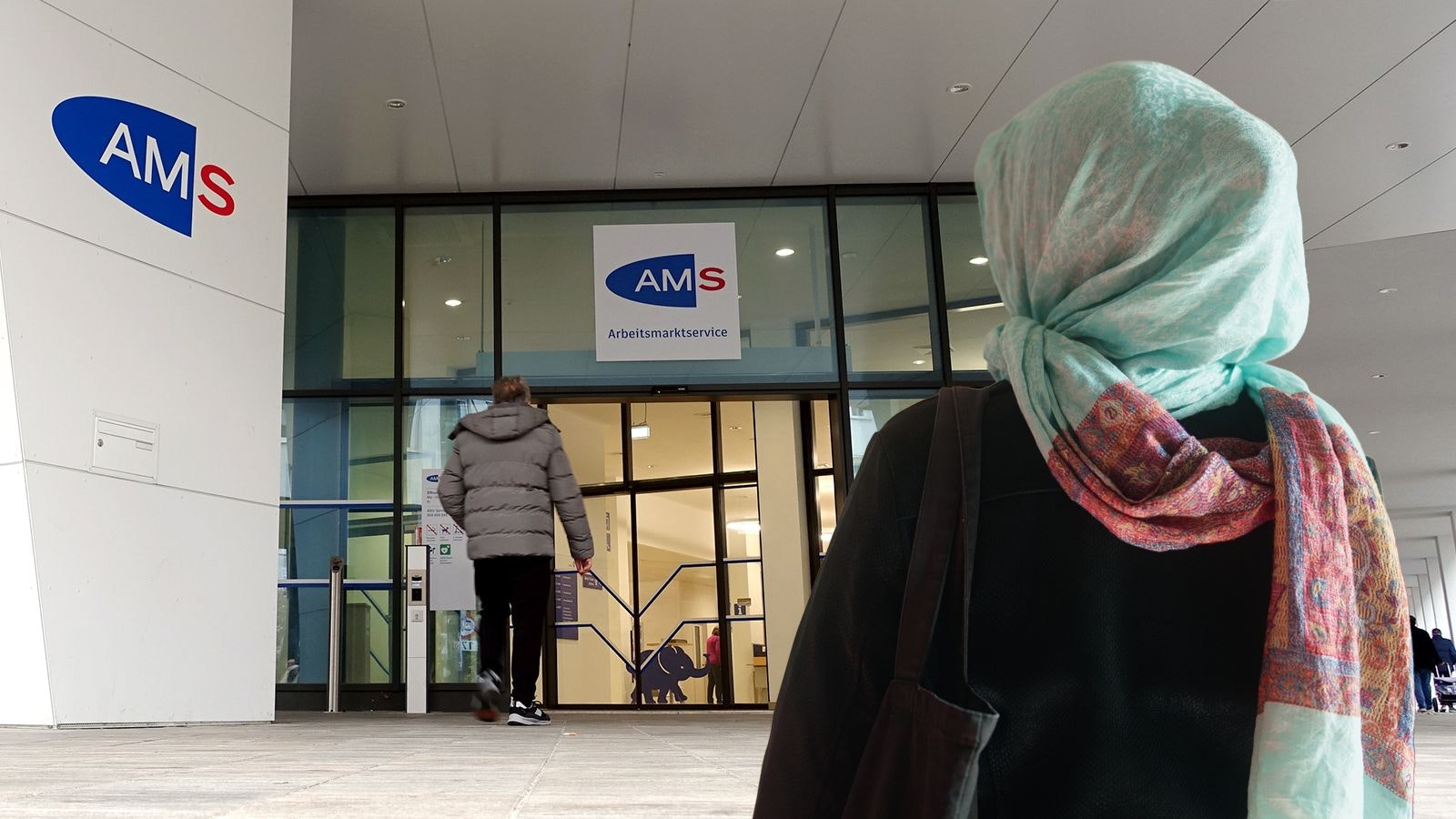 Heute.at - Ich arbeite nur mit Kopftuch und mit keinen Männern