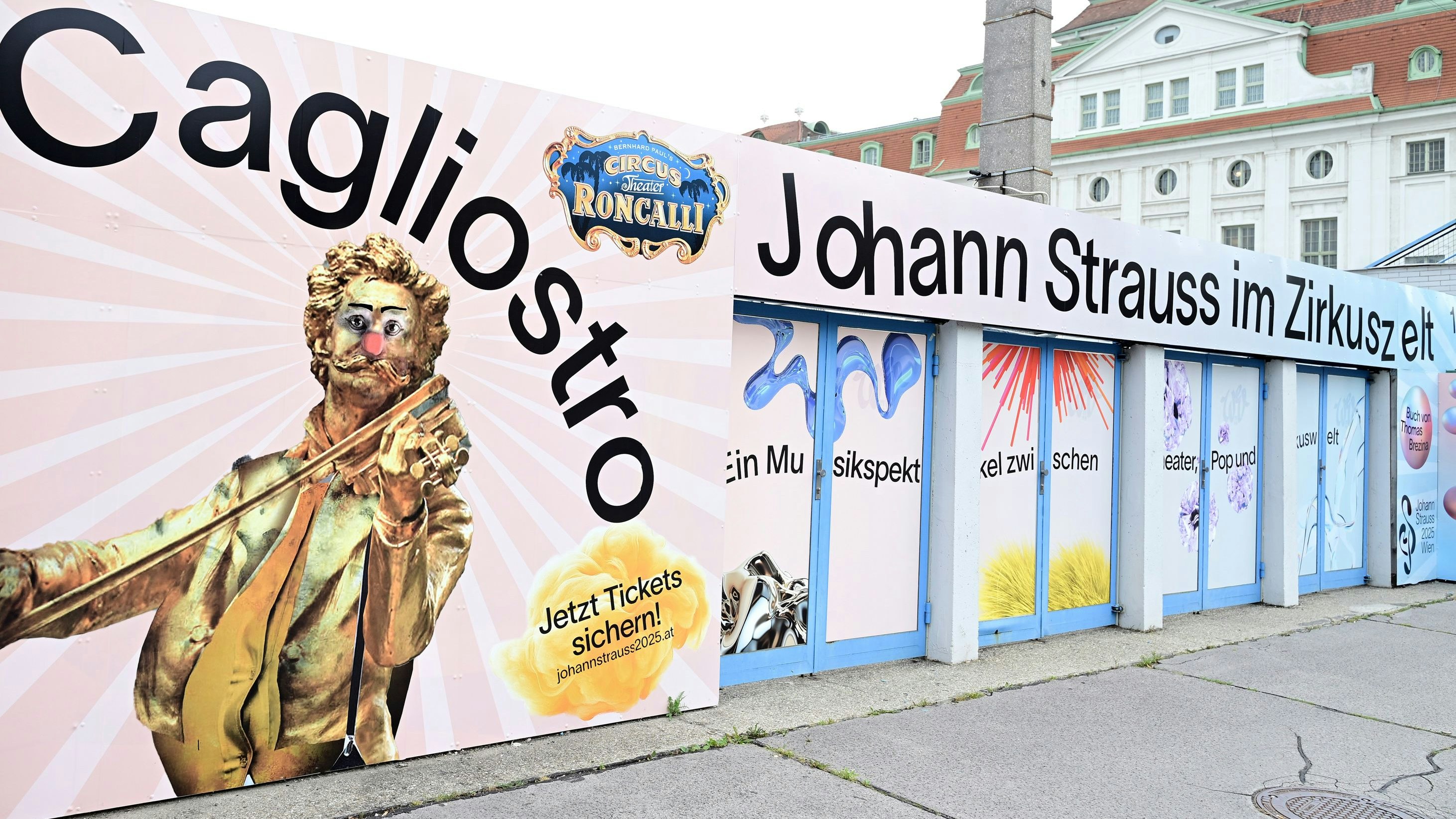 "Johann Strauss im Zirkuszelt" – Weltpremiere am Heumarkt.