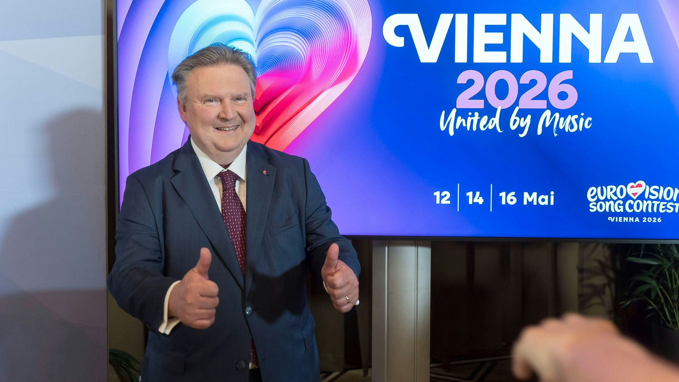 Super, irgendwas mit Daumen geht immer
