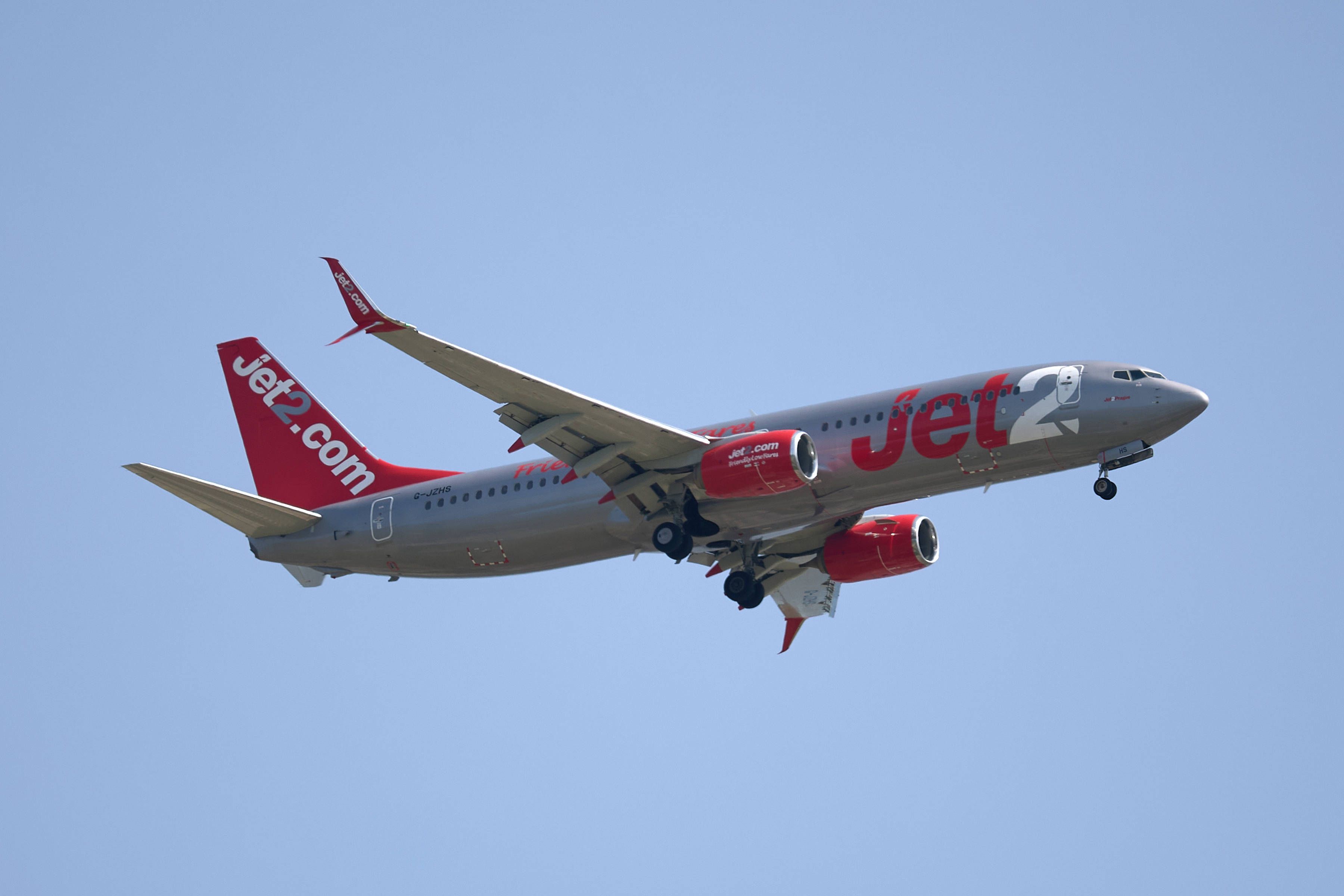 Die alkoholisierte Frau beschimpfte und bedrohte Passagiere und Crewmitglieder. (Symbolbild)