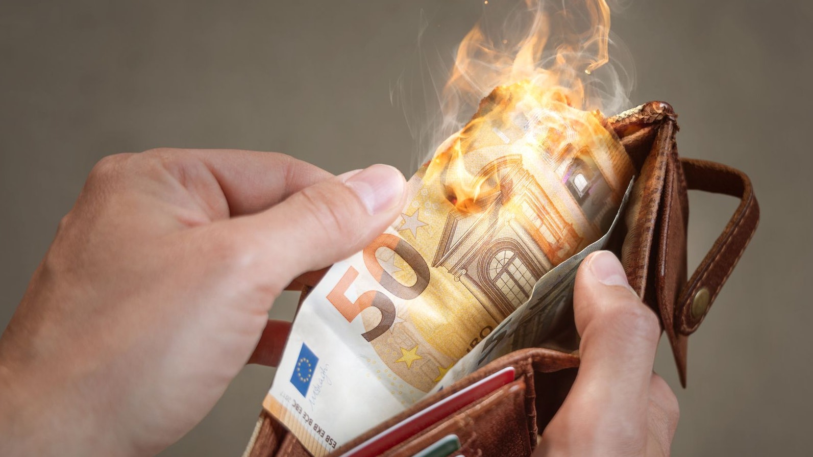 Heute.at - Bescheidenes Leben kostet schon 10.000 Euro mehr