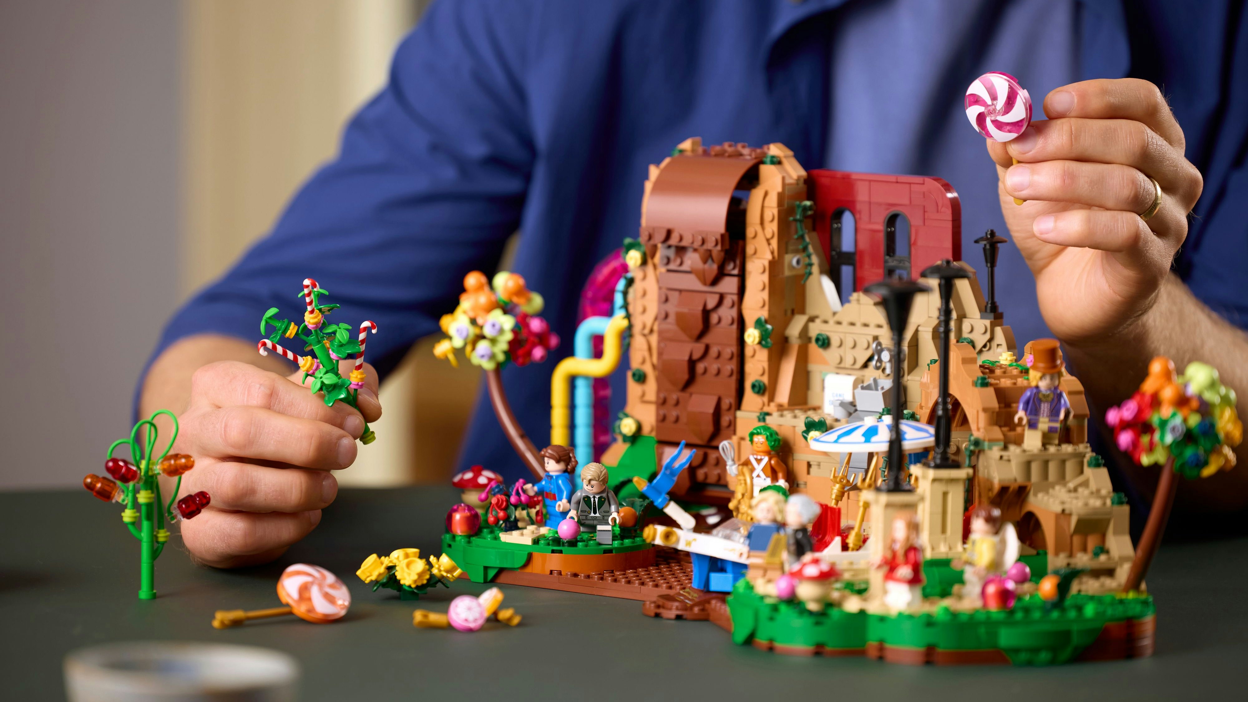 Heute.at - Willy Wonkas Schokoladenfabrik wird zum LEGO-Set