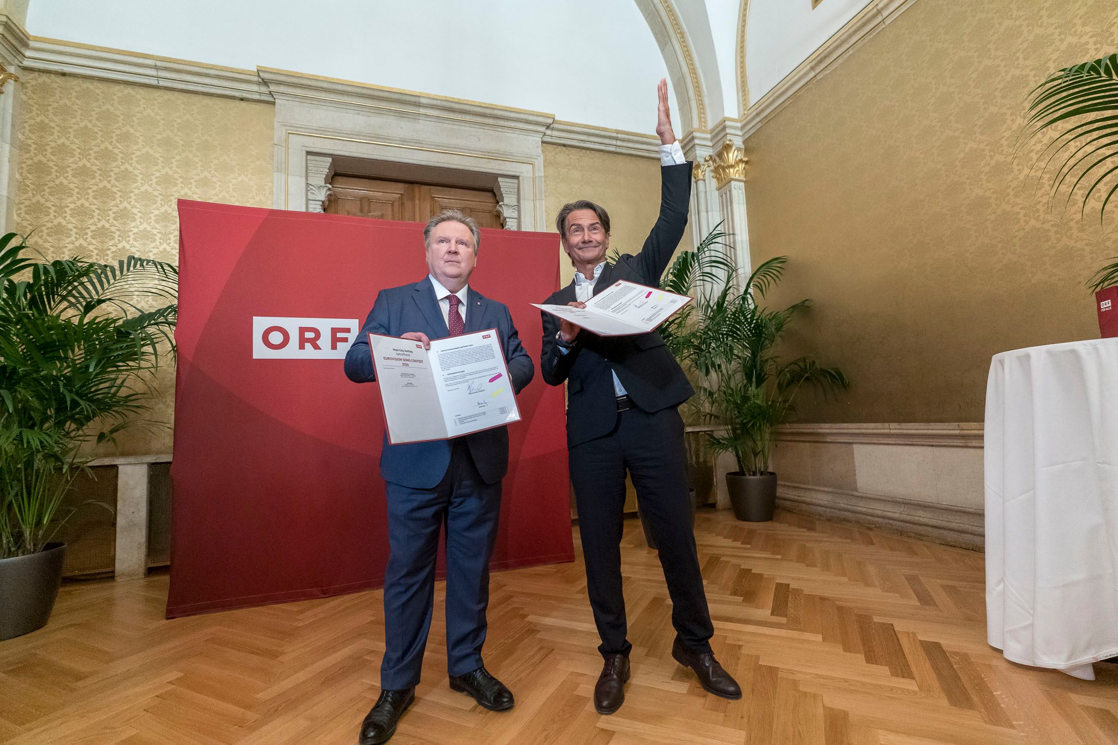 ... Ah ja, hallo, vielleicht beim nächsten Mal dann