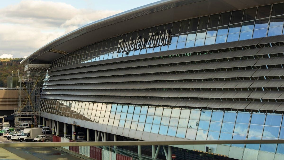Heute.at - Streik am Flughafen Zürich: Mehrere Flüge fallen aus