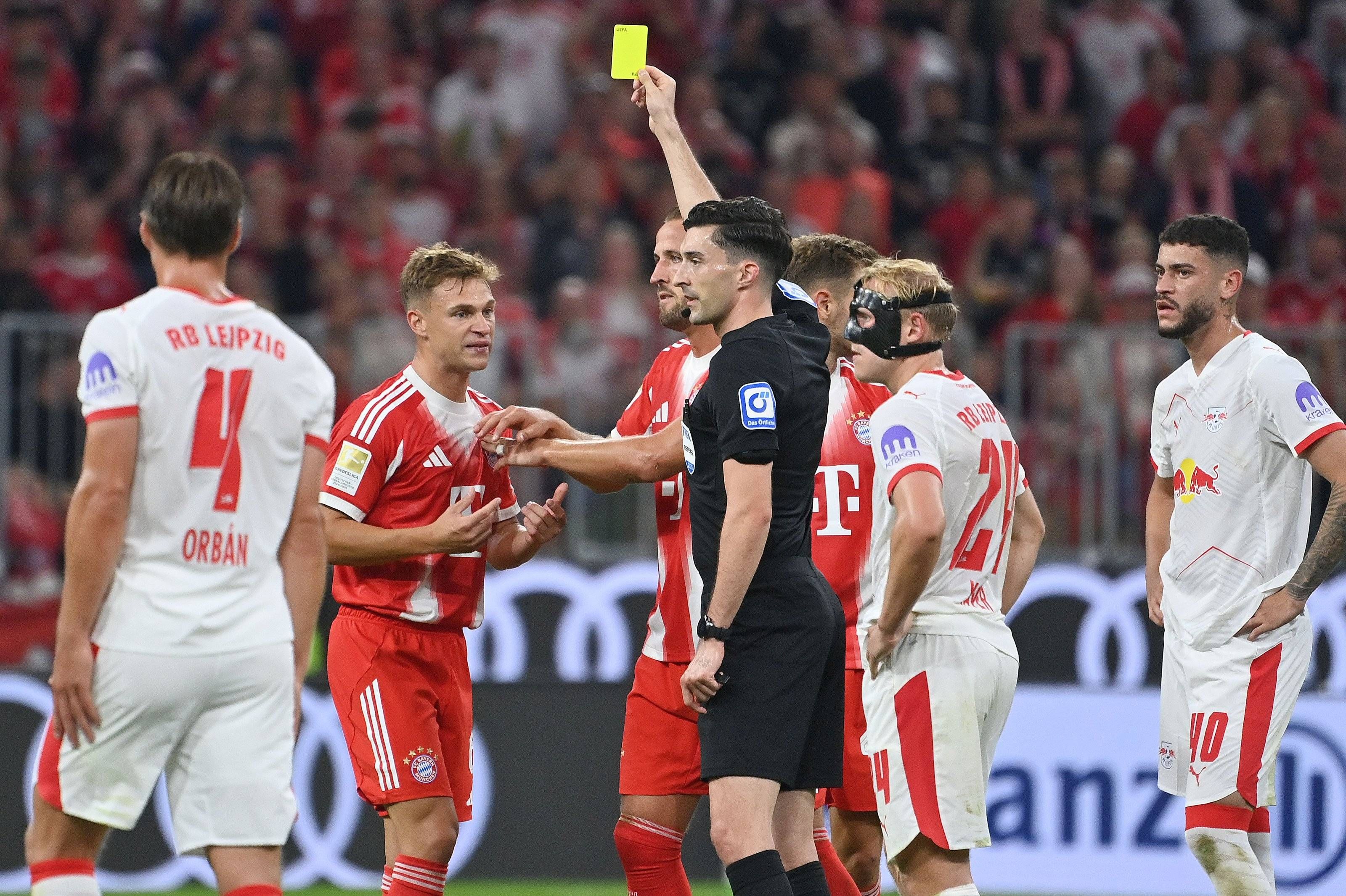 Joshua Kimmich sah gegen Leipzig die gelbe Karte.