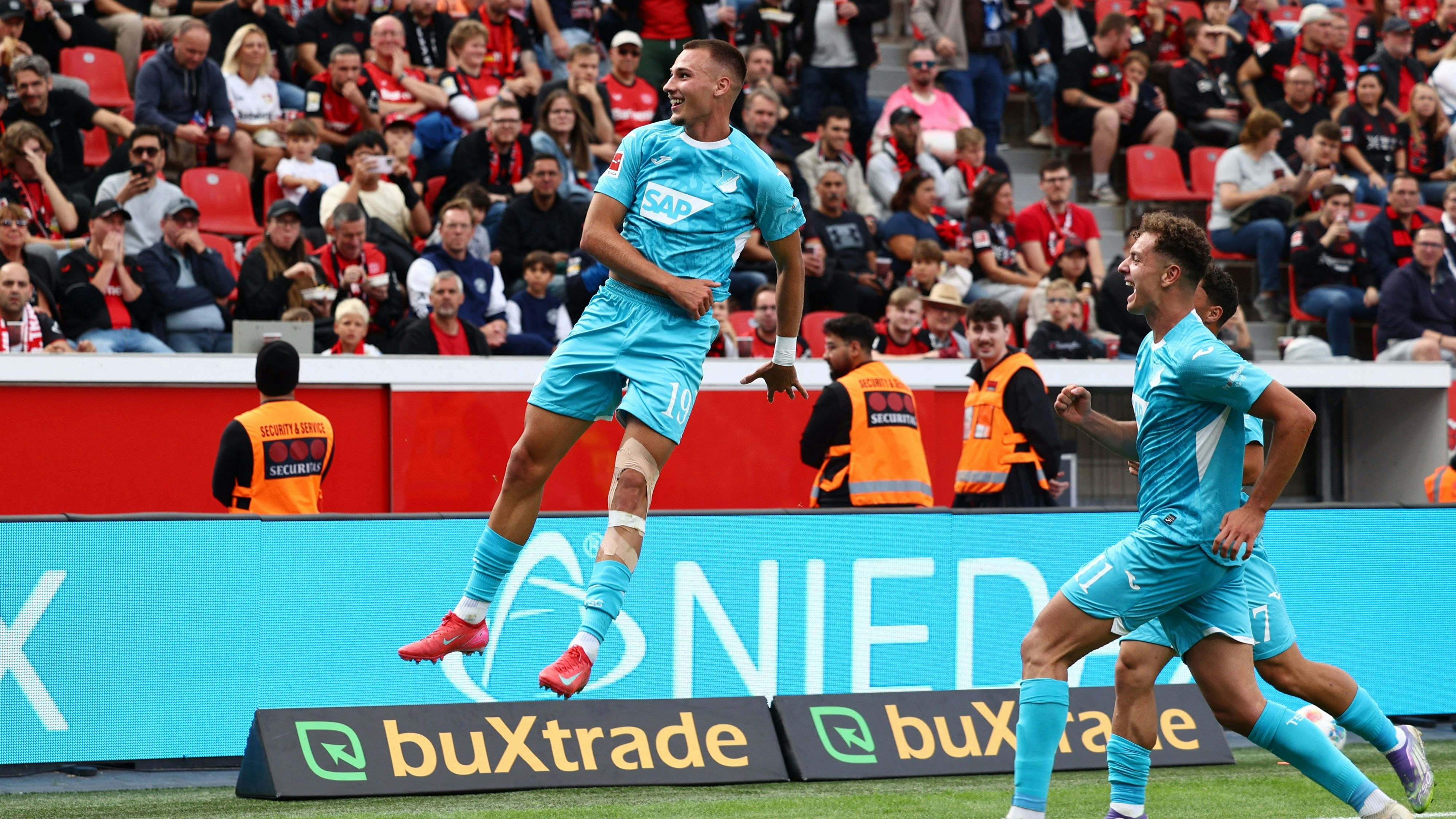 Heute.at - Ilzer-Sensation zum Bundesliga-Start, Abfuhr für Bremen