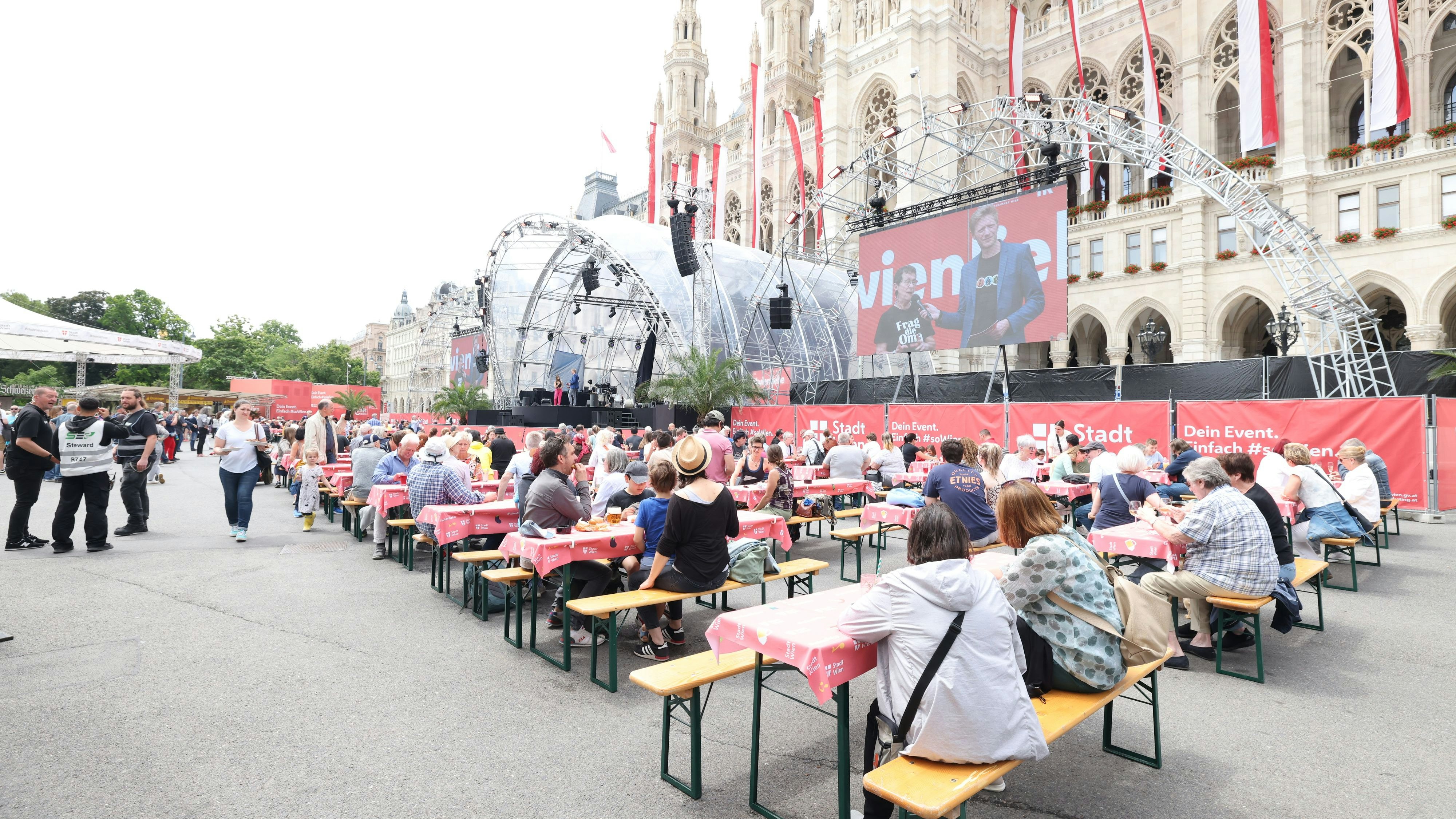 Heute.at - Walzer & Würstel – das Wienliebe-Festival kehrt zurück