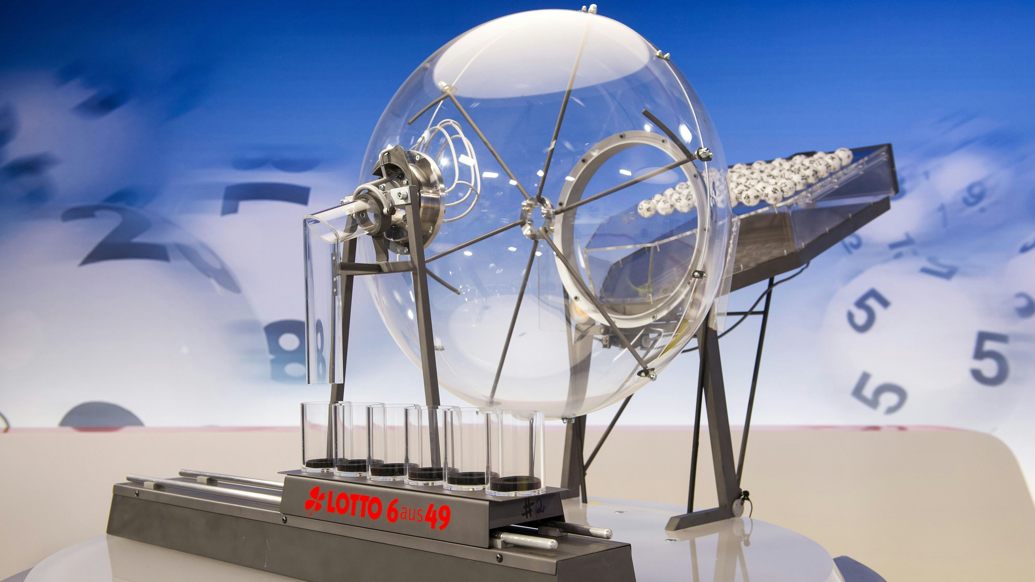 Heute.at - Superzahl fehlt: Lotto-Ziehung scheitert zweimal