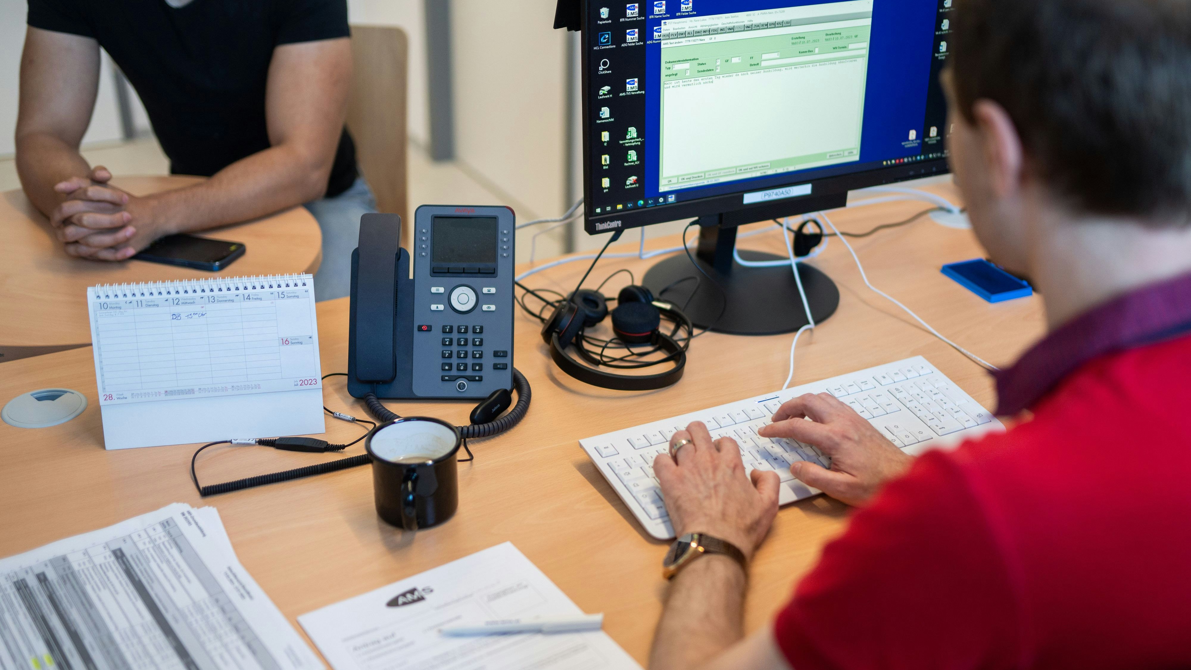 Heute.at - AMS-Bezieher schockt Berater mit irrem Gehaltswunsch