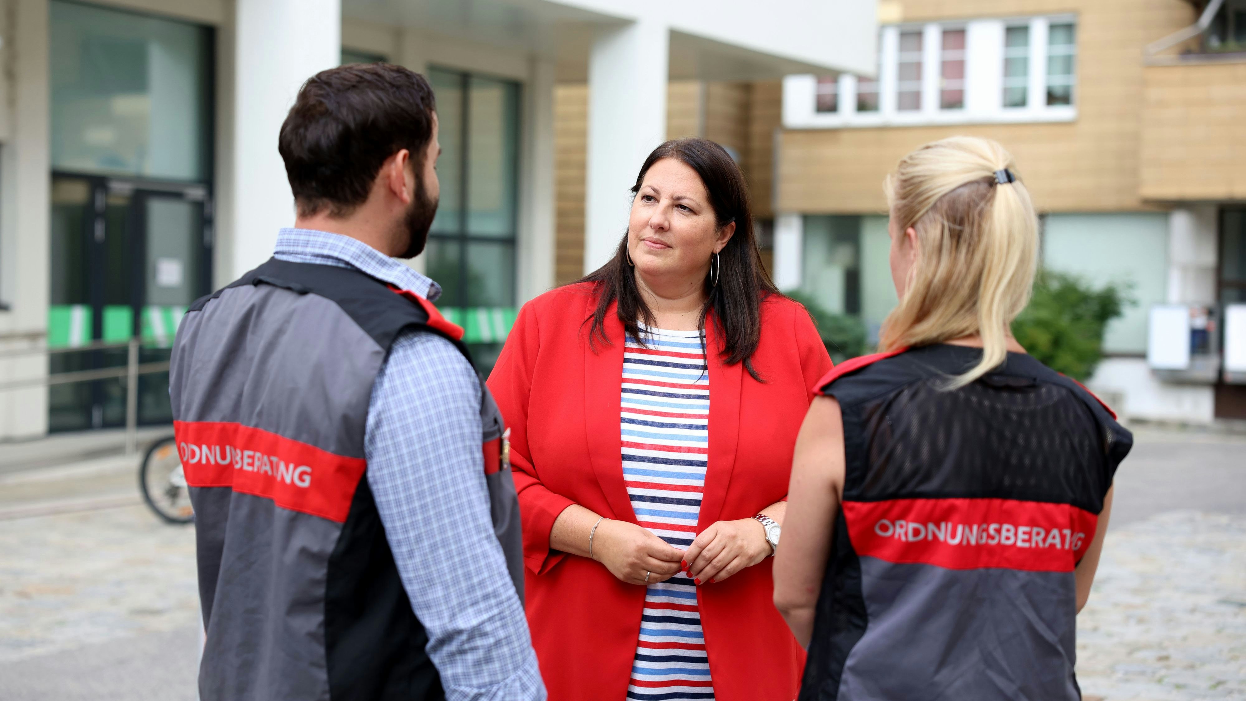 Heute.at - Tour für mehr Respekt im Gemeindebau startet