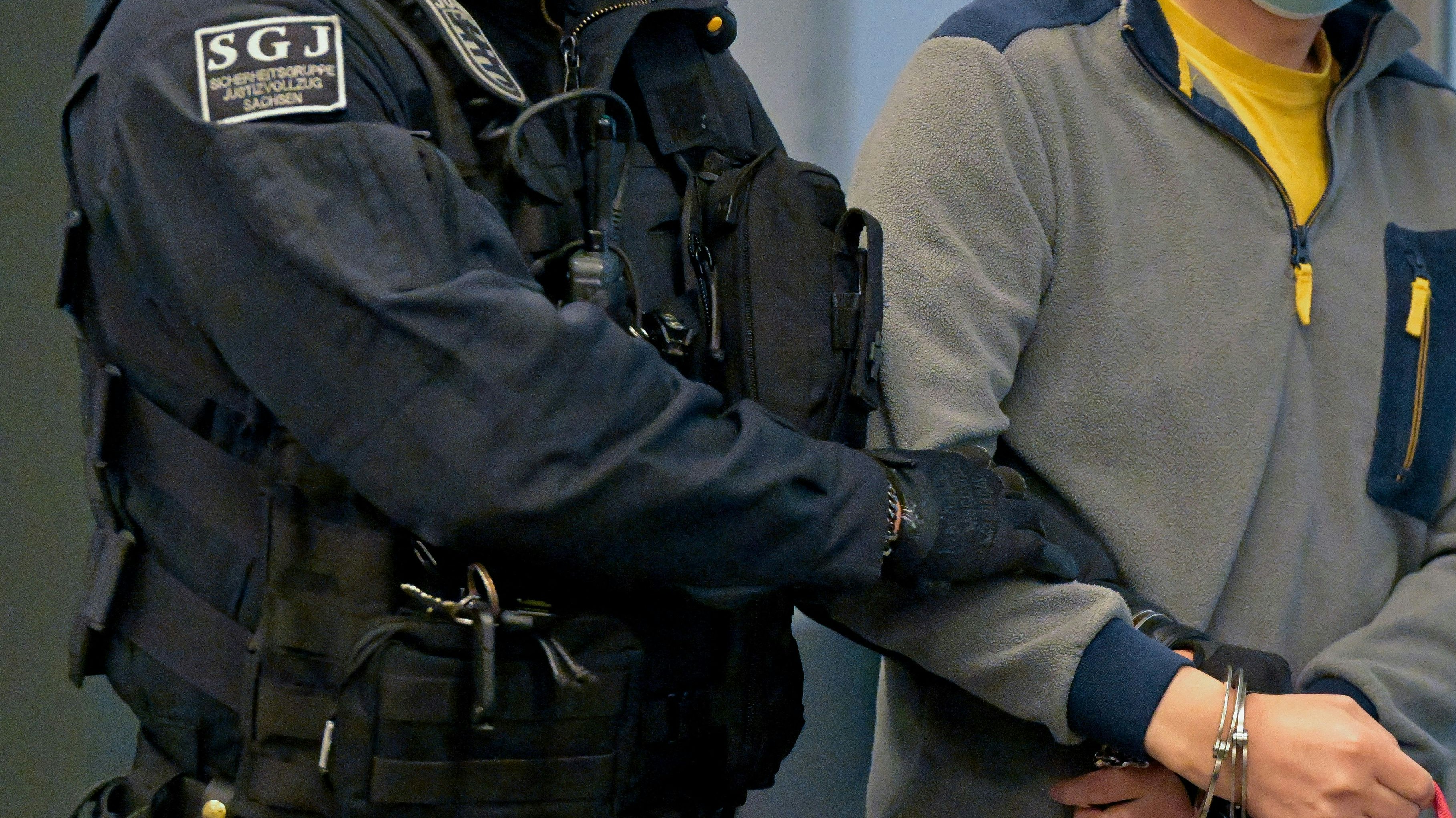 Ein weiterer Tatverdächtiger wurde festgenommen. (Symbolbild)