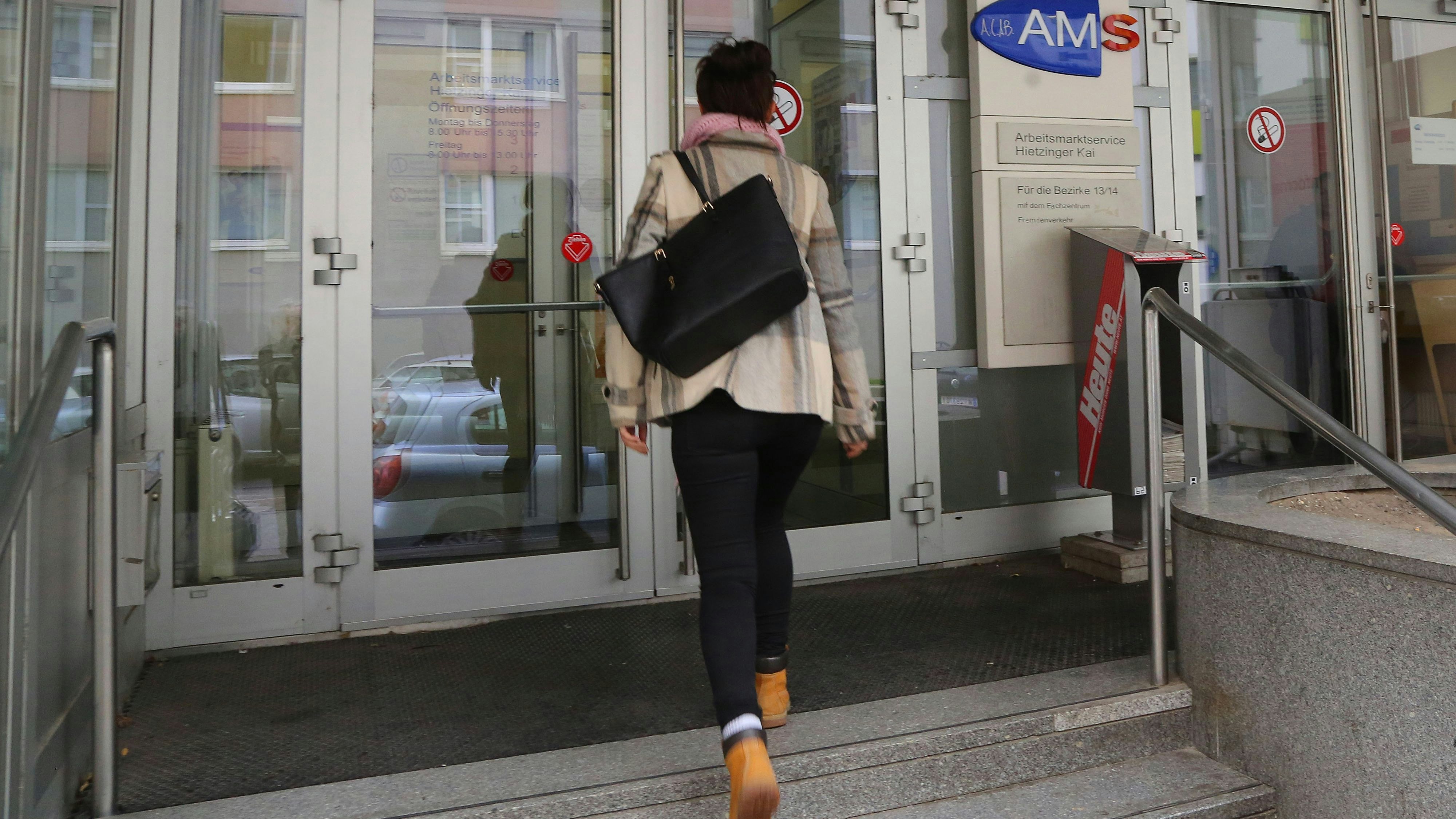 Heute.at - Hunderte Jobs weg: AMS macht wichtige Ankündigung