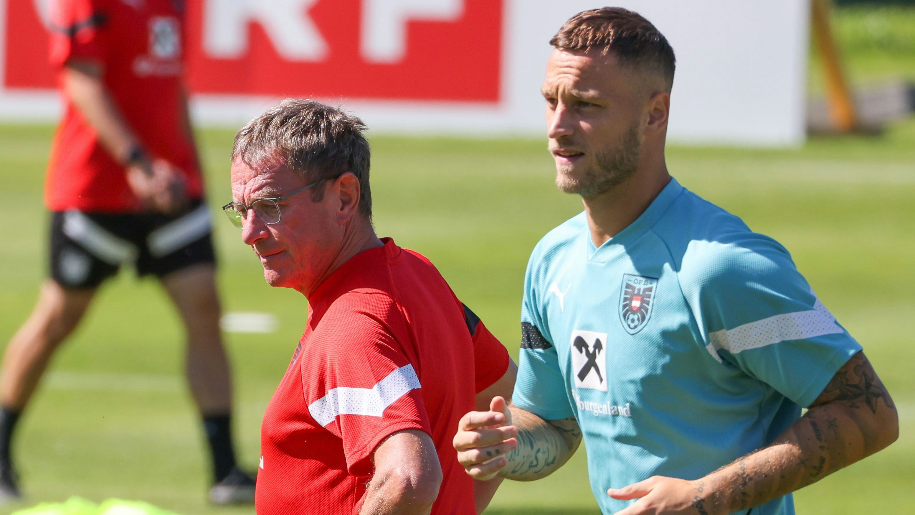 WINDISCHGARSTEN,AUSTRIA,06.SEP.23 - SOCCER - OEFB international friendly match, Austria vs Moldova, preview, training. Image shows head coach Ralf Rangnick and Marko Arnautovic (AUT). Photo: GEPA pictures/ Mathias Mandl