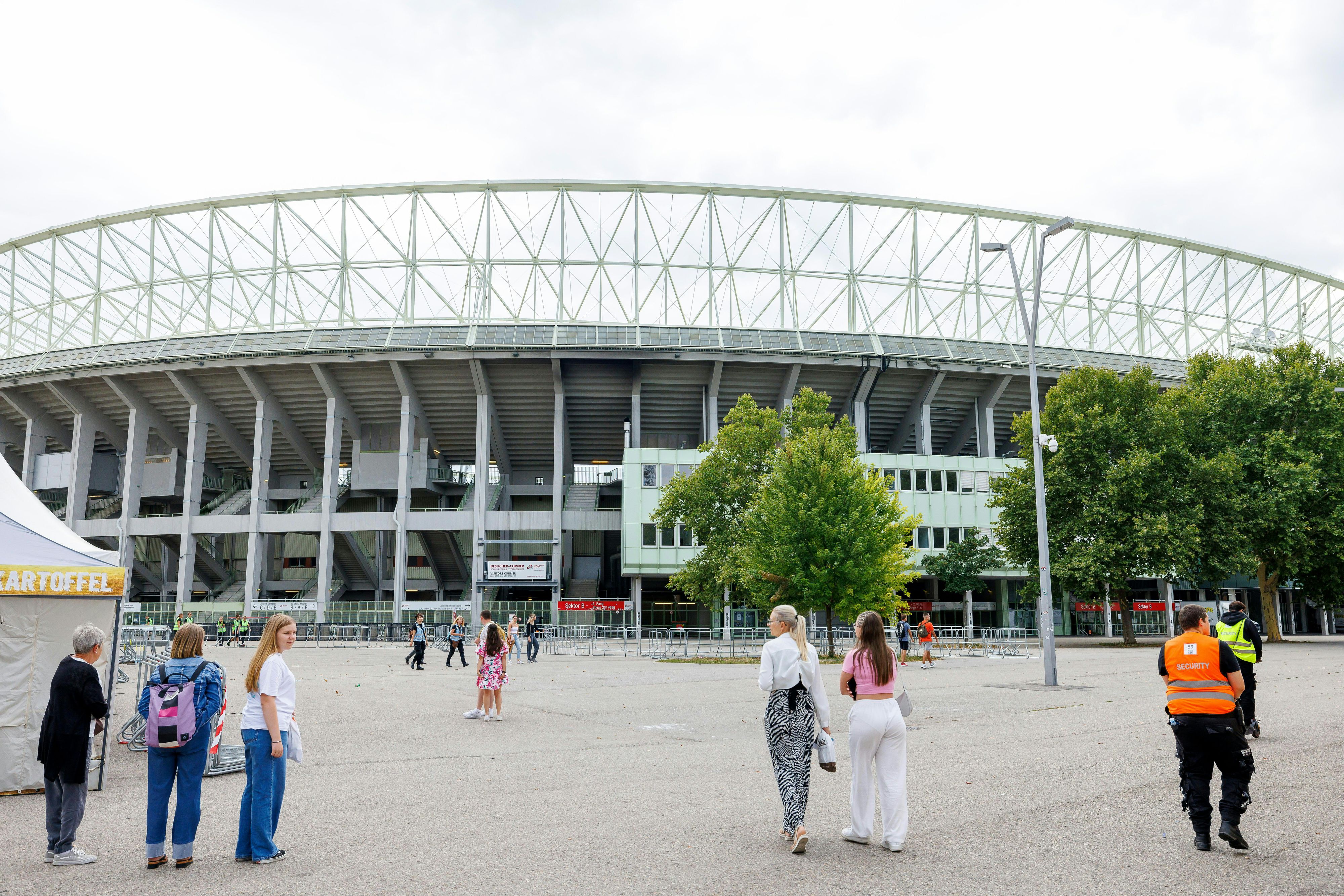 In Wien konnte im Vorjahr ein Anschlag auf das Taylor-Swift-Konzert im Ernst-Happel-Stadion verhindert werden. (Symbolbild)